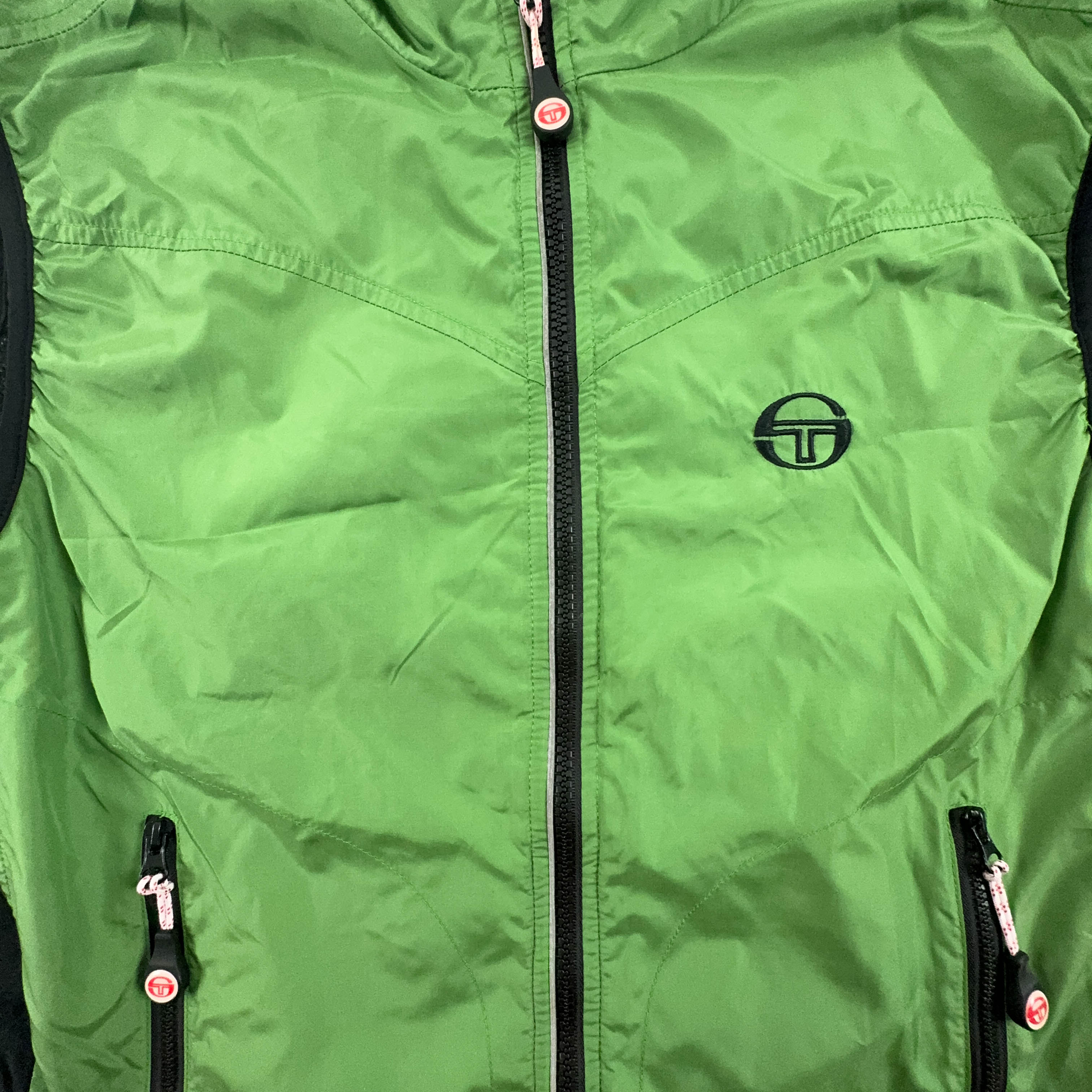 Giacca a vento Sergio Tacchini Vintage smanicata verde con zip anni 2000 - Taglia S uomo