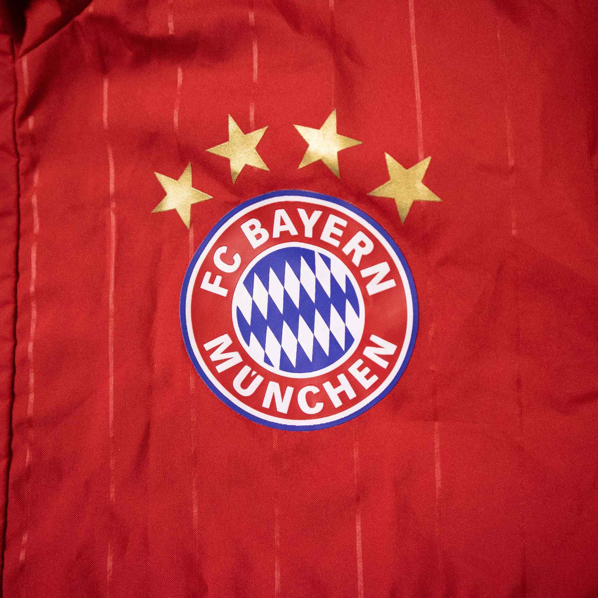 Adidas Bayern raincoat - Size XS