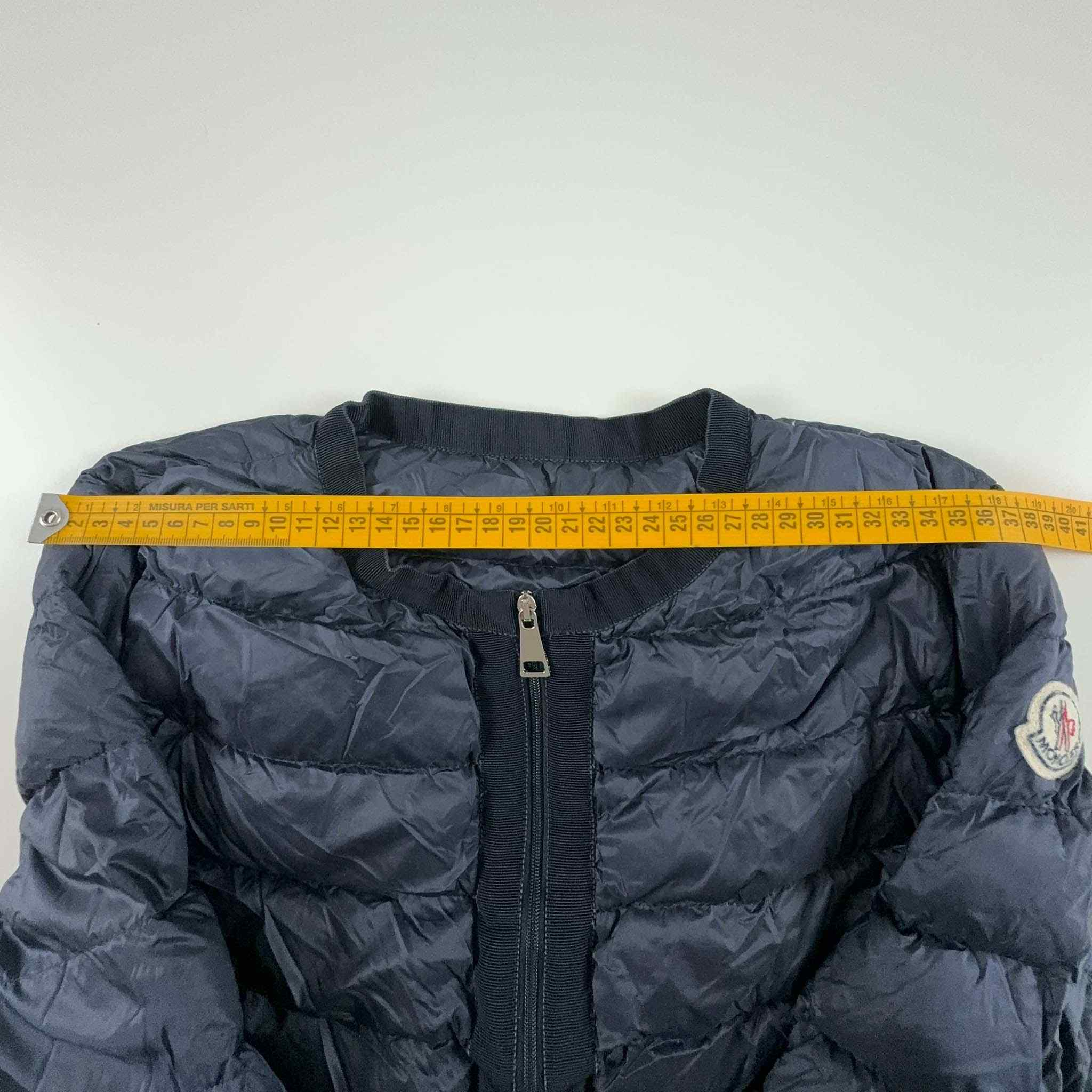 Piumino Moncler leggero blu scuro trapuntato - Taglia S/M donna