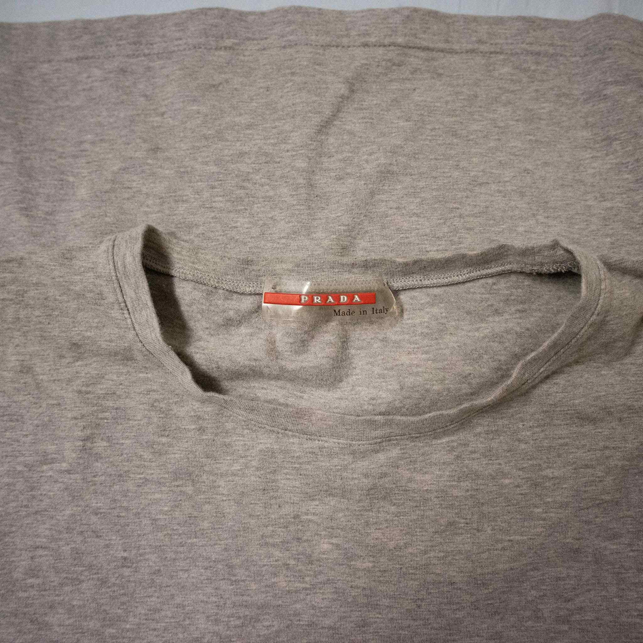 Prada T shirt - Size M