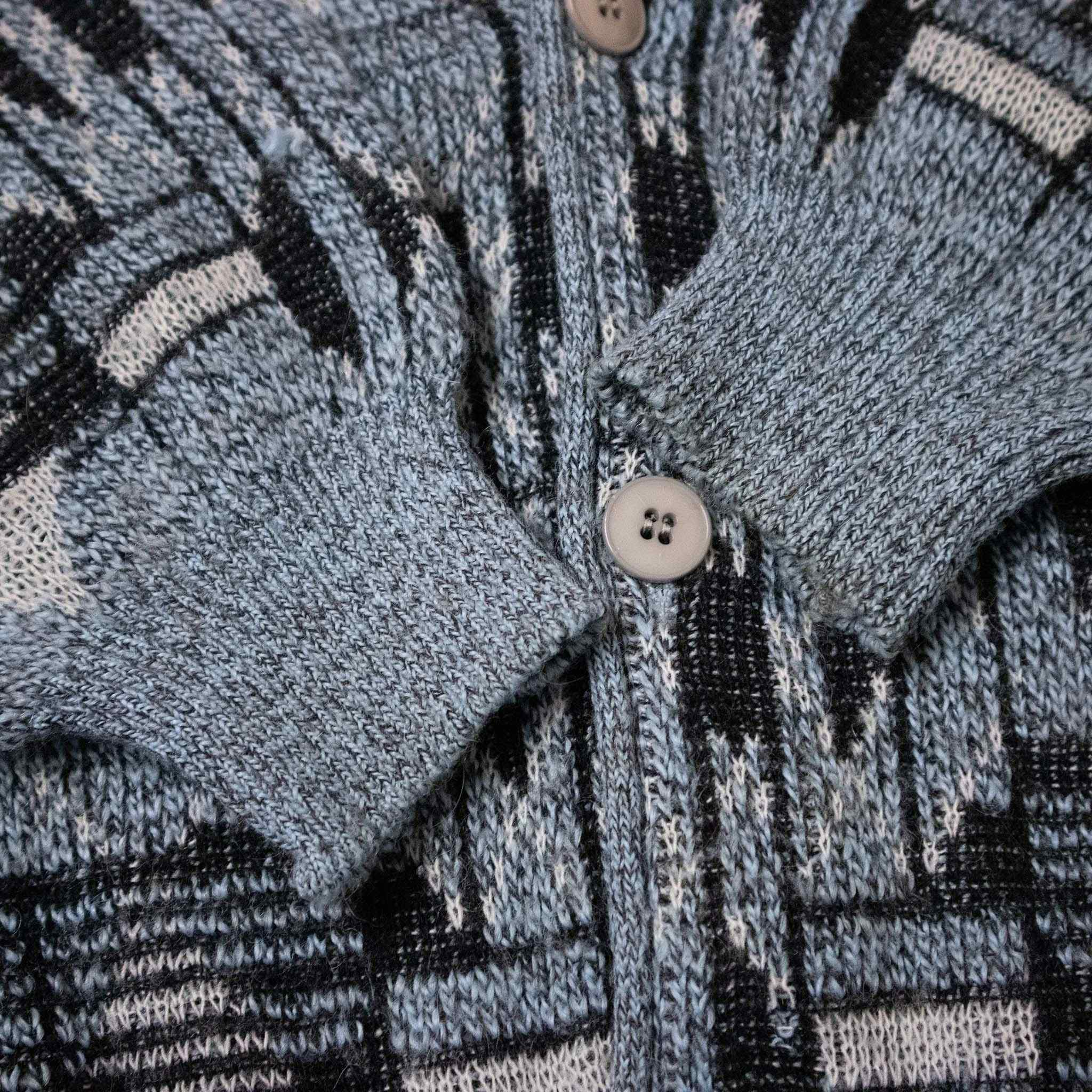 Vintage 50% wool cardigan - Size L