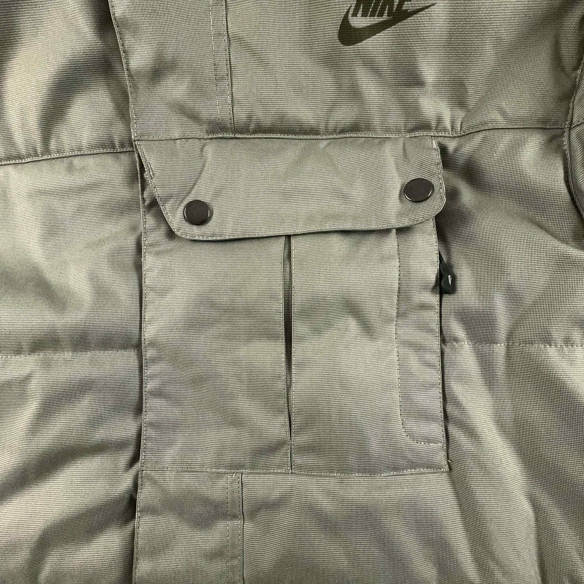 Giubbotto Nike Vintage beige con cappuccio - Taglia M/L uomo