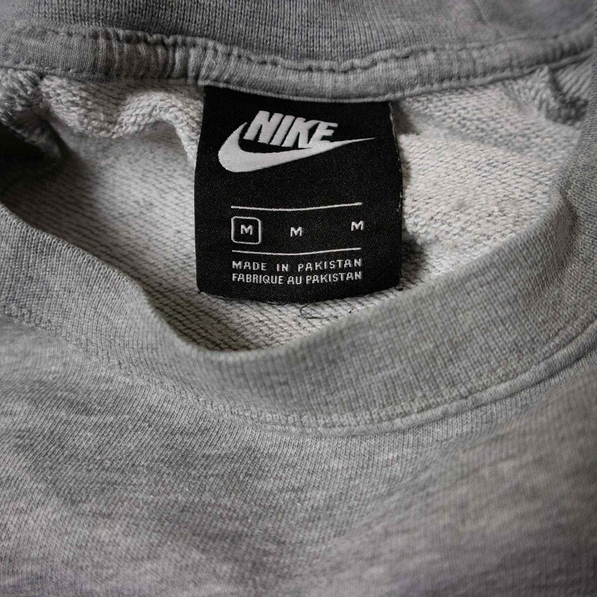 Nike Sweatshirt - Size M