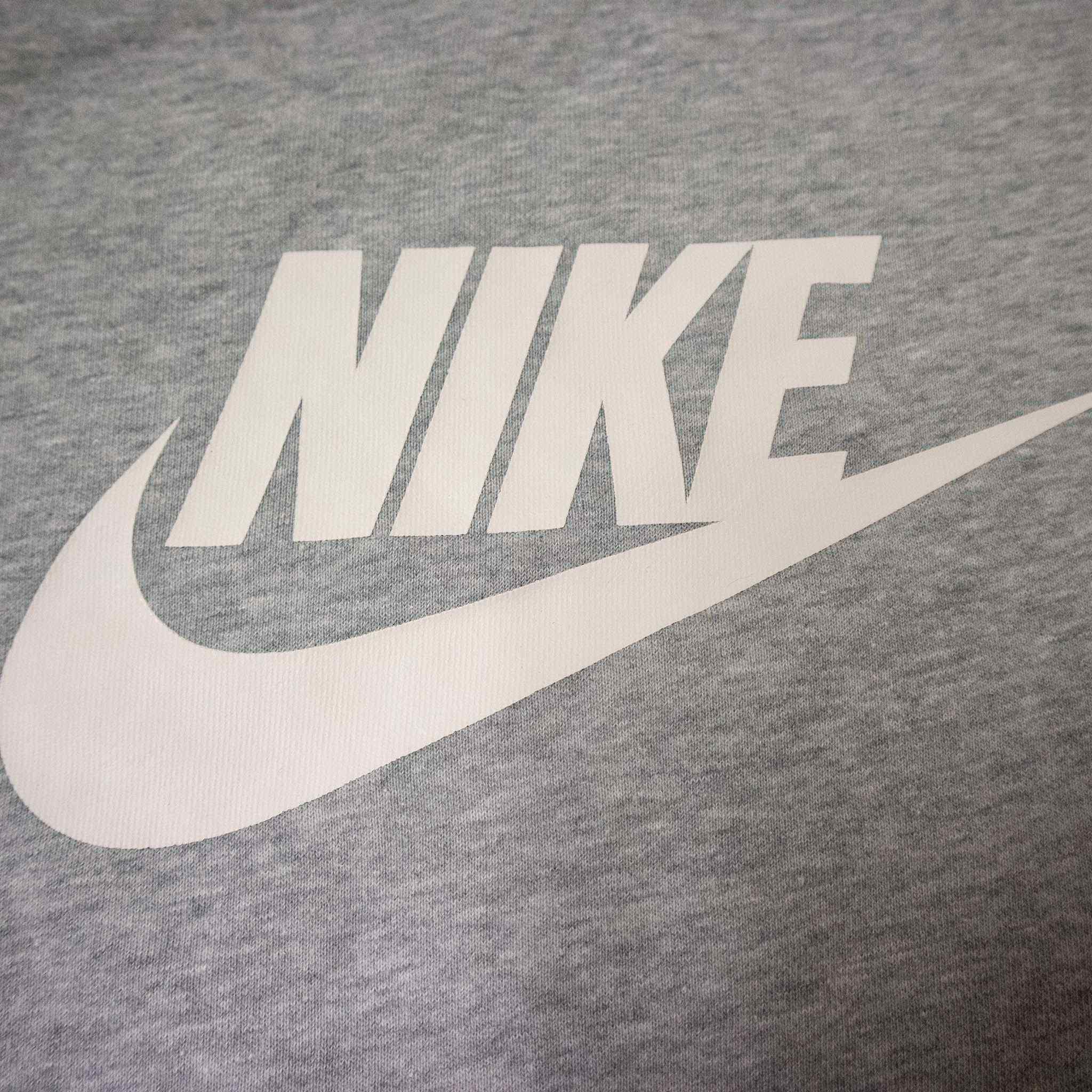 Nike Sweatshirt - Size M