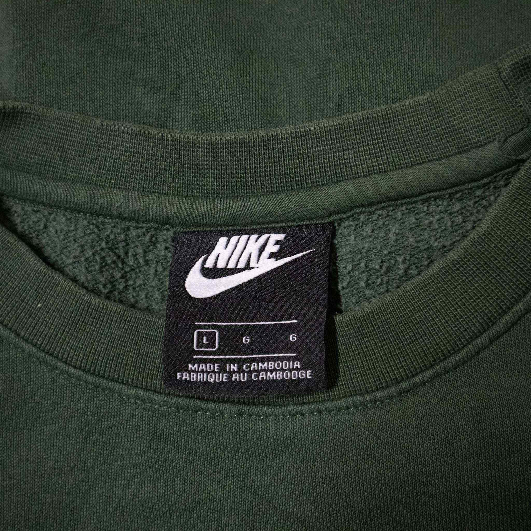 Nike Sweatshirt - Size L