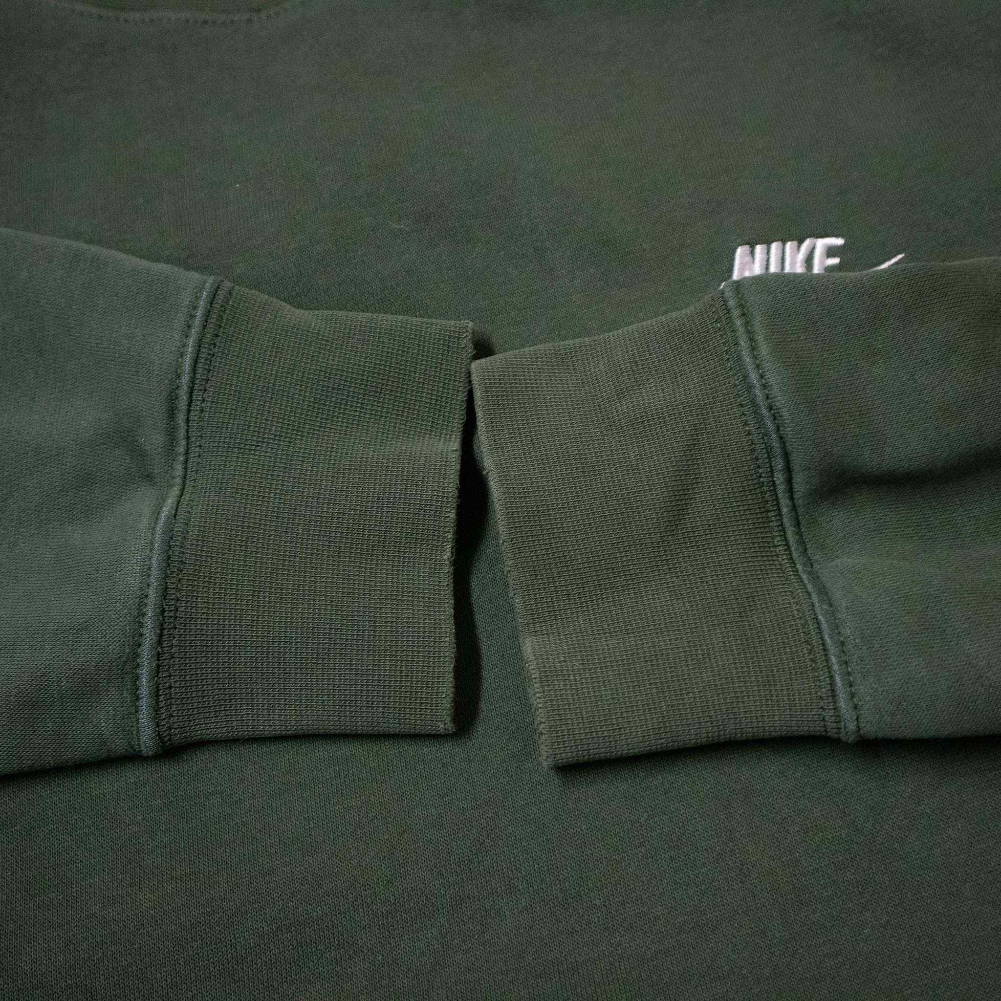 Nike Sweatshirt - Size L