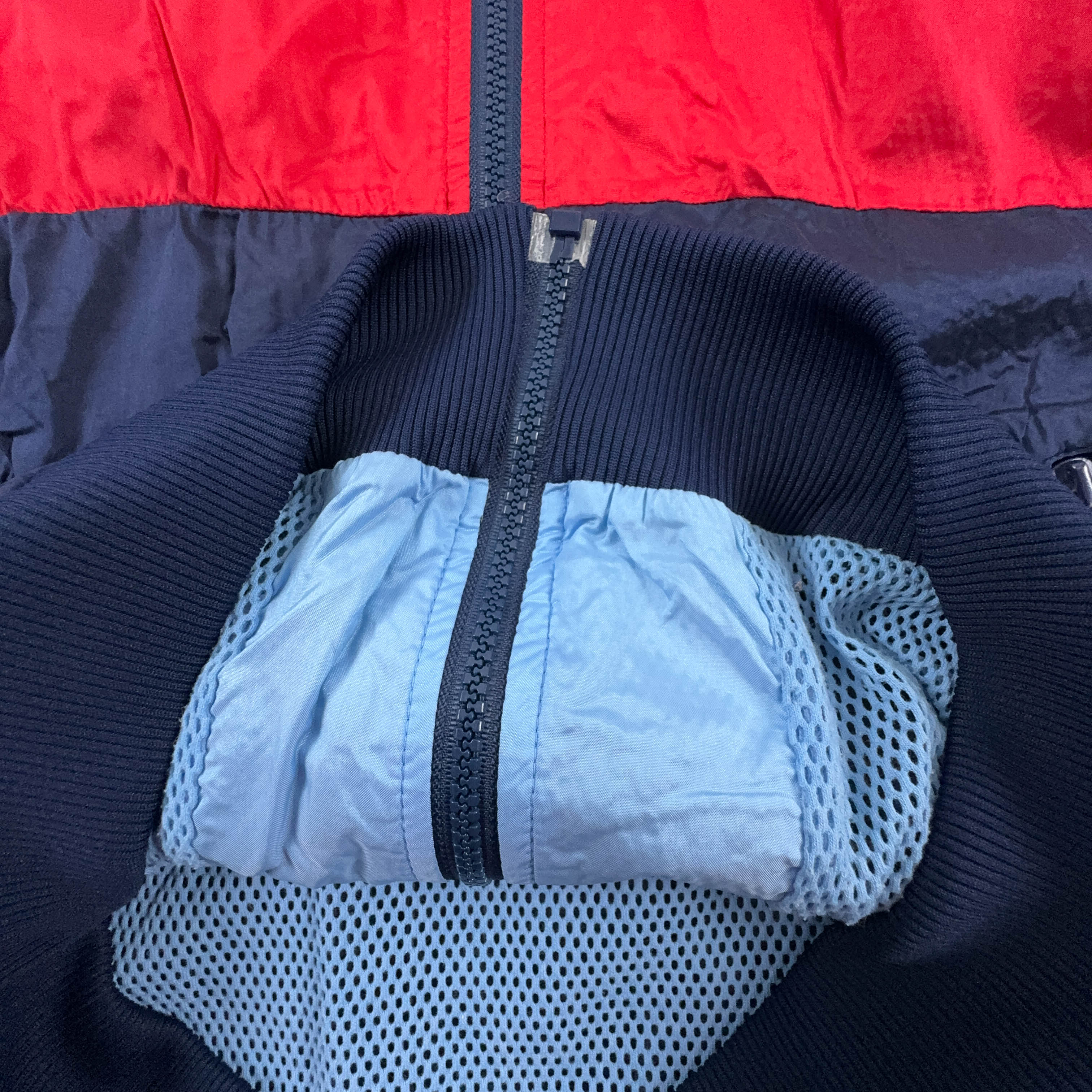 Giacca a vento Adidas Vintage rossa e blu con zip e cappuccio anni 80 - Taglia D8 F183 uomo