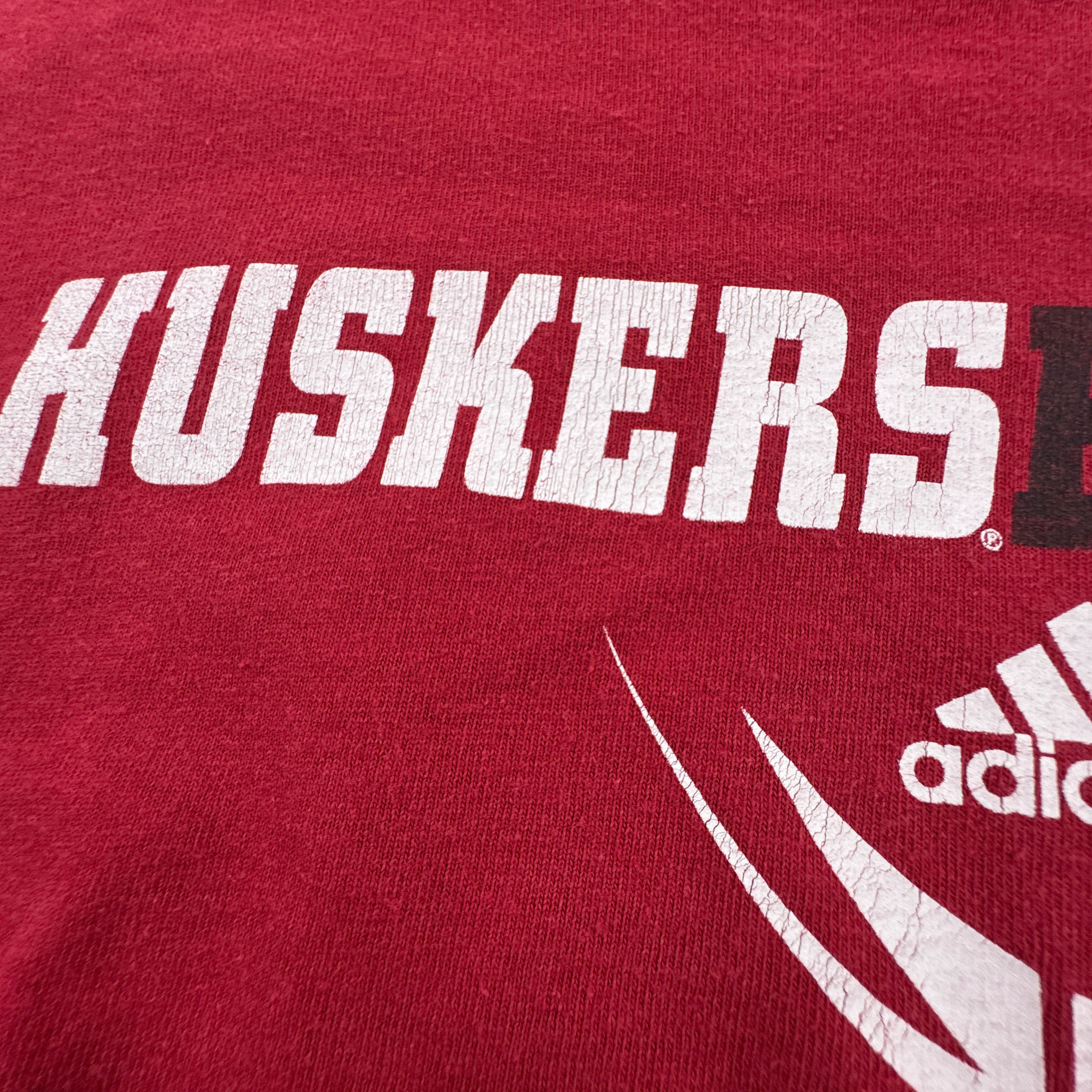 T Shirt Adidas Vintage Huskers Footaball rossa a girocollo anni 00 - Taglia M uomo