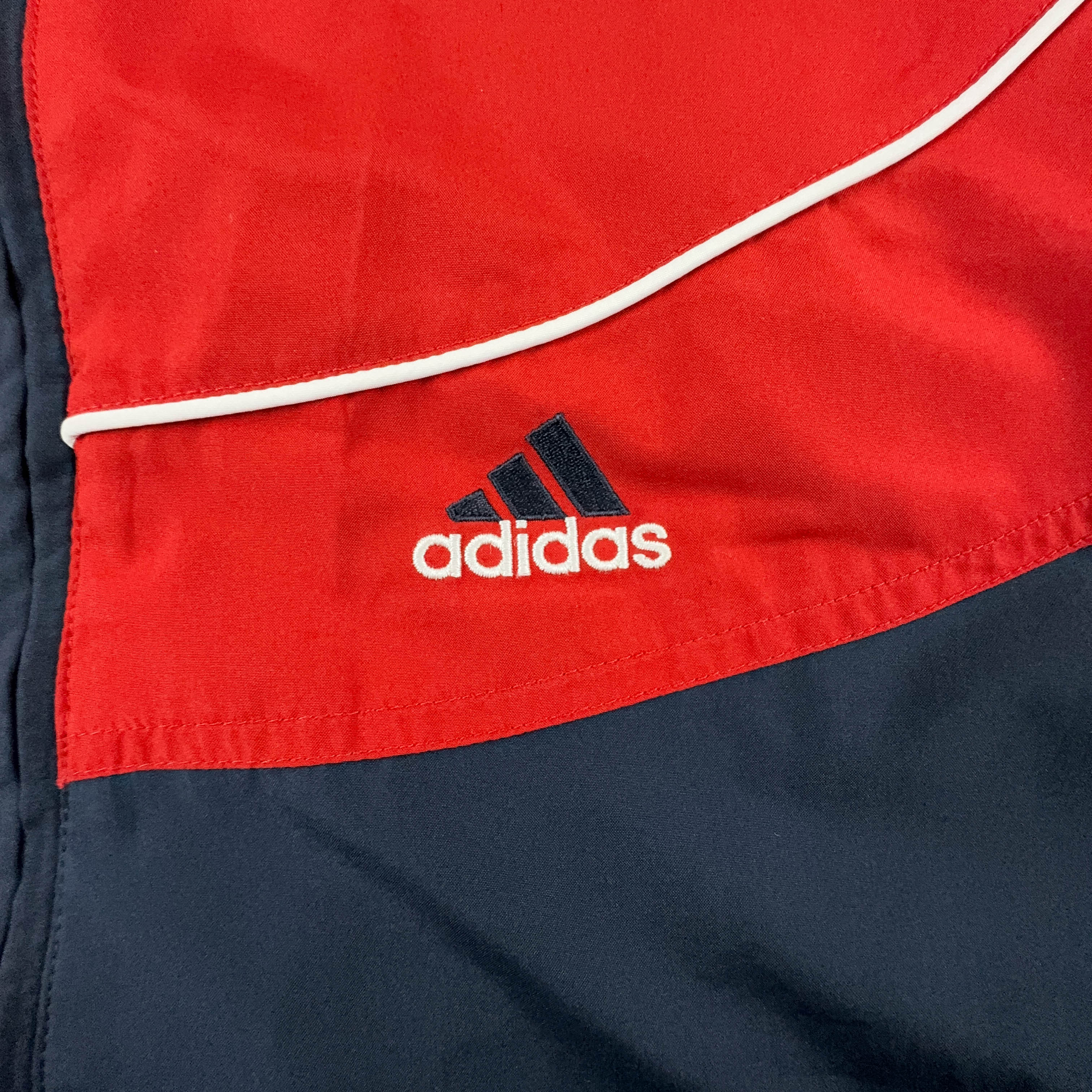 Giacca a vento Adidas Vintage blu e rossa anni 2000 con zip - Taglia L/XL uomo