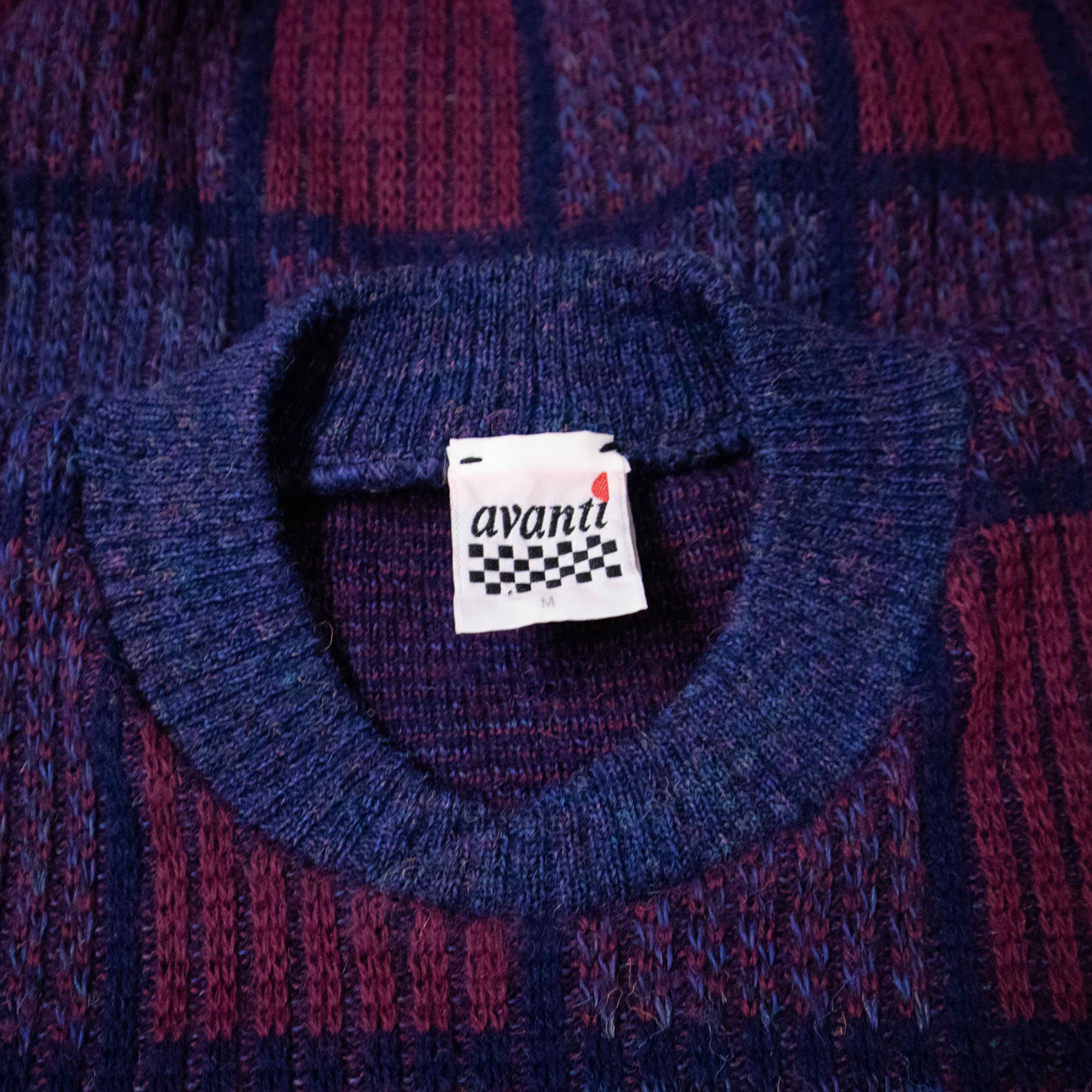 Vintage Sweater - Size M