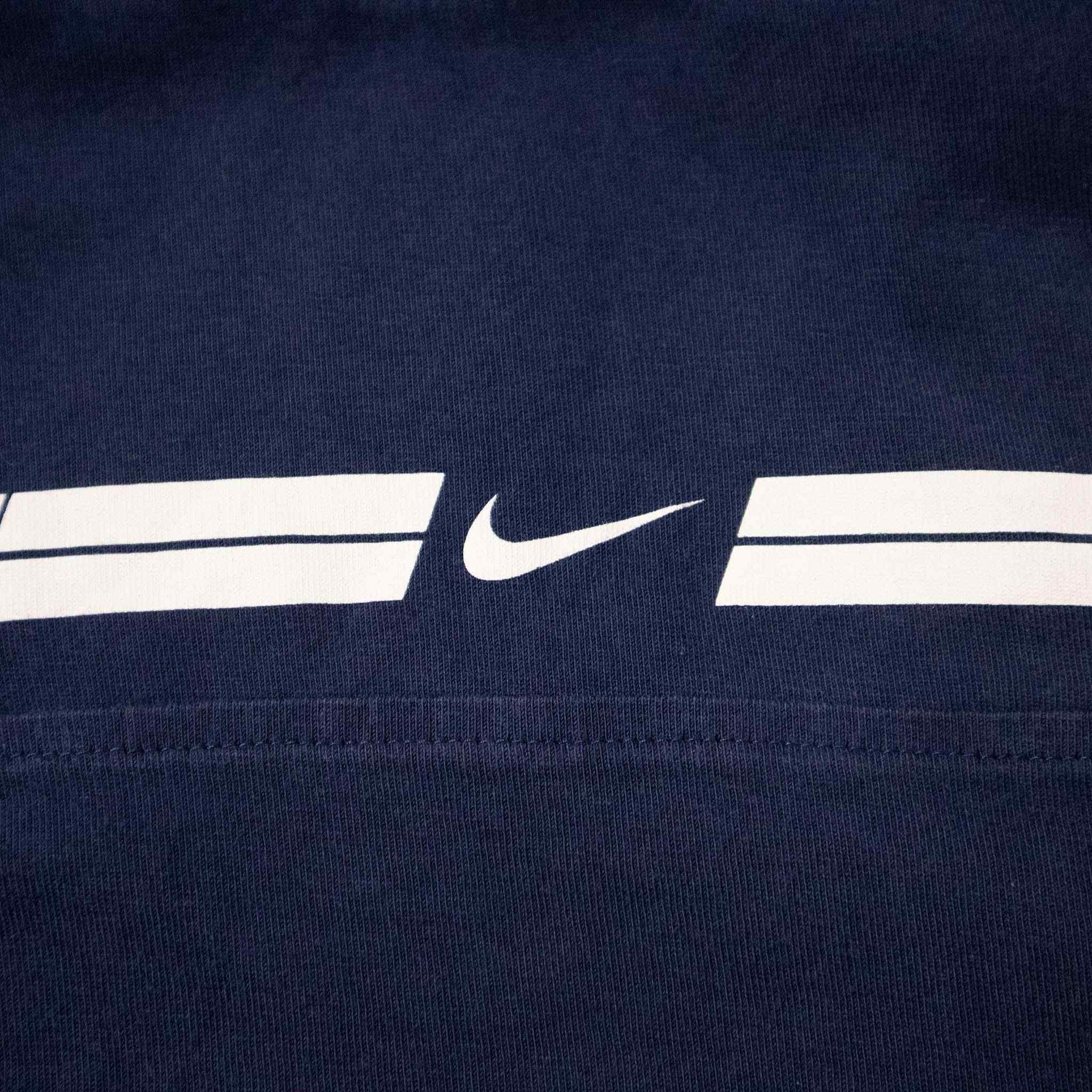 Nike Vintage T-Shirt - Size M