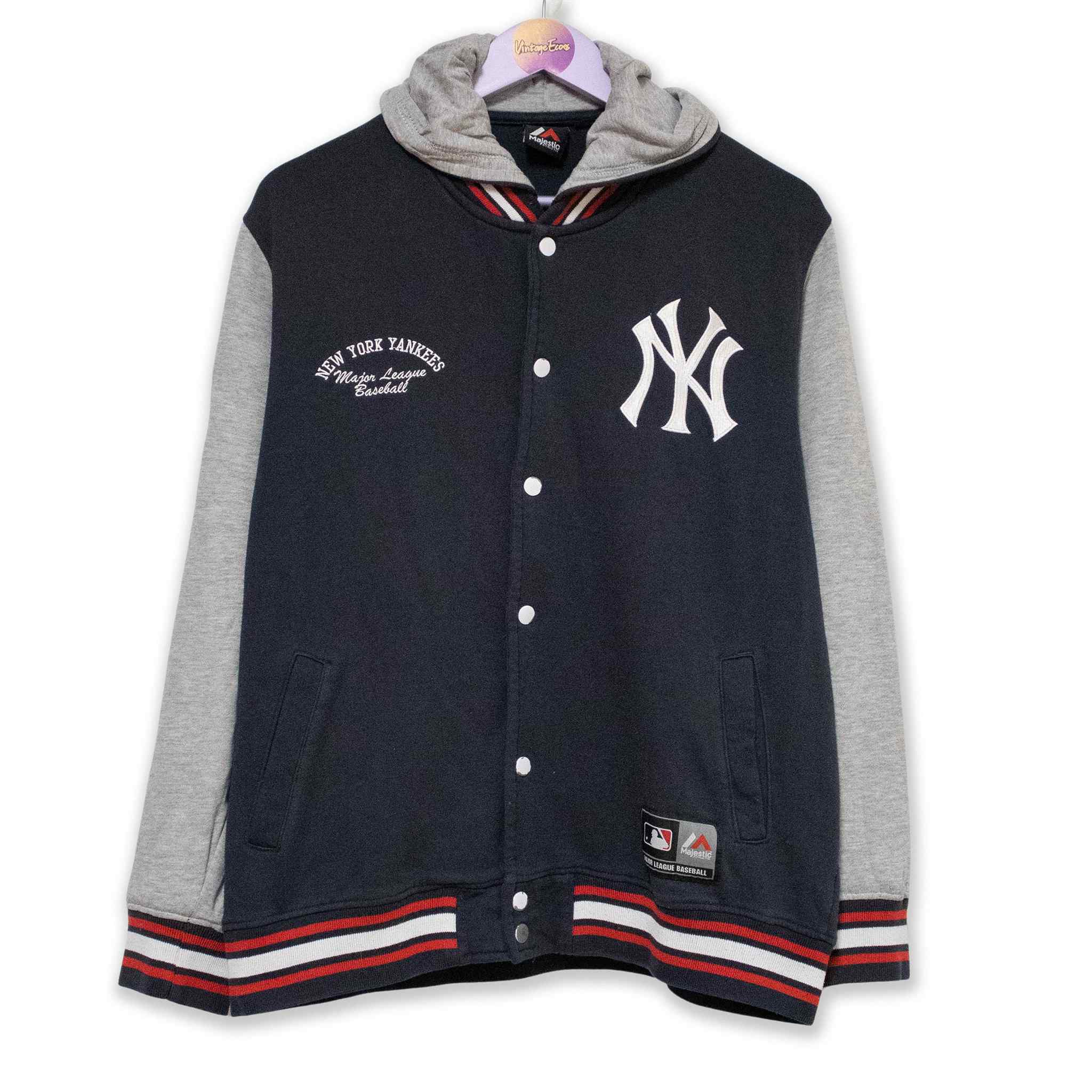 Majestic Yankees Sweatshirt - Size M/L