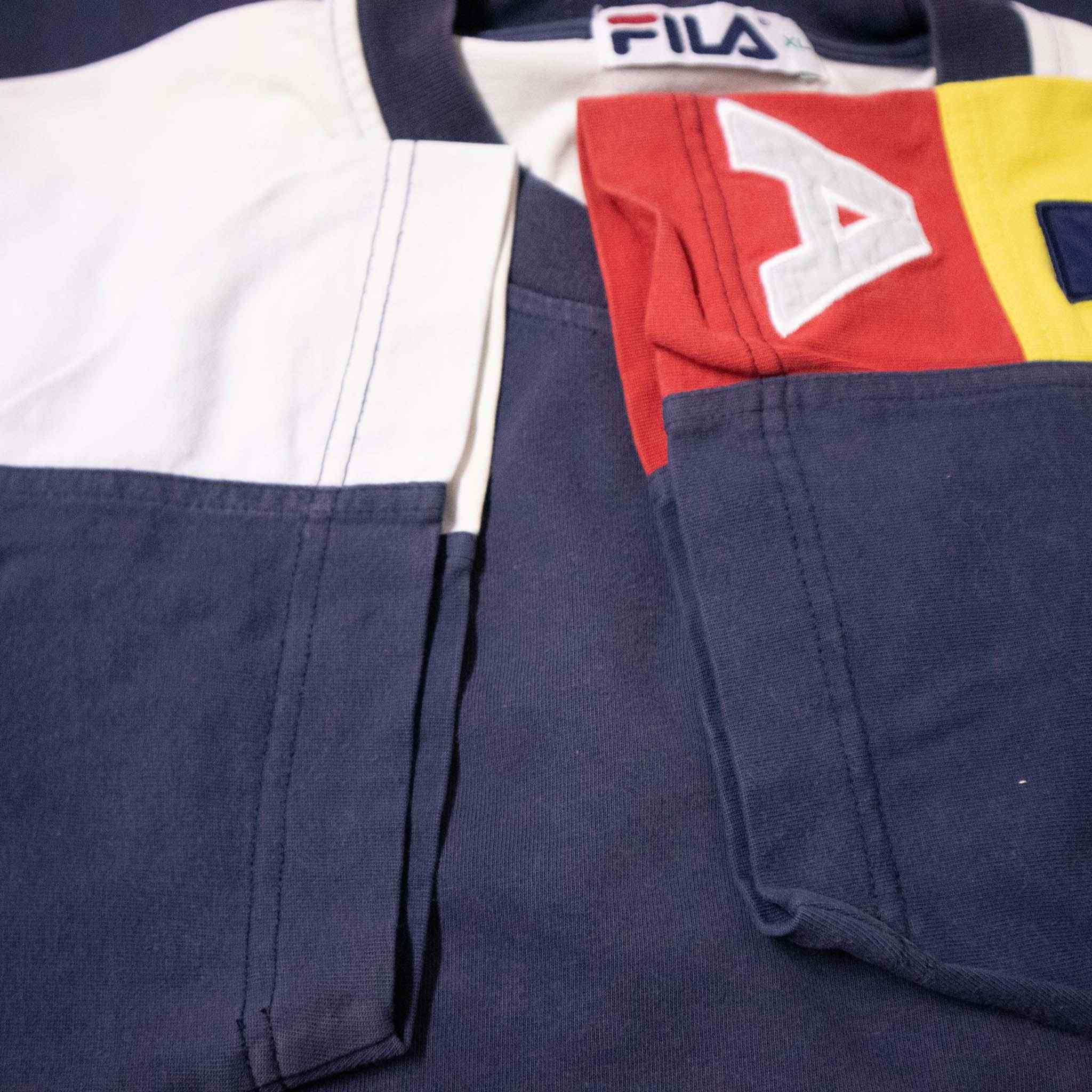 Fila Vintage T shirt - Size XL