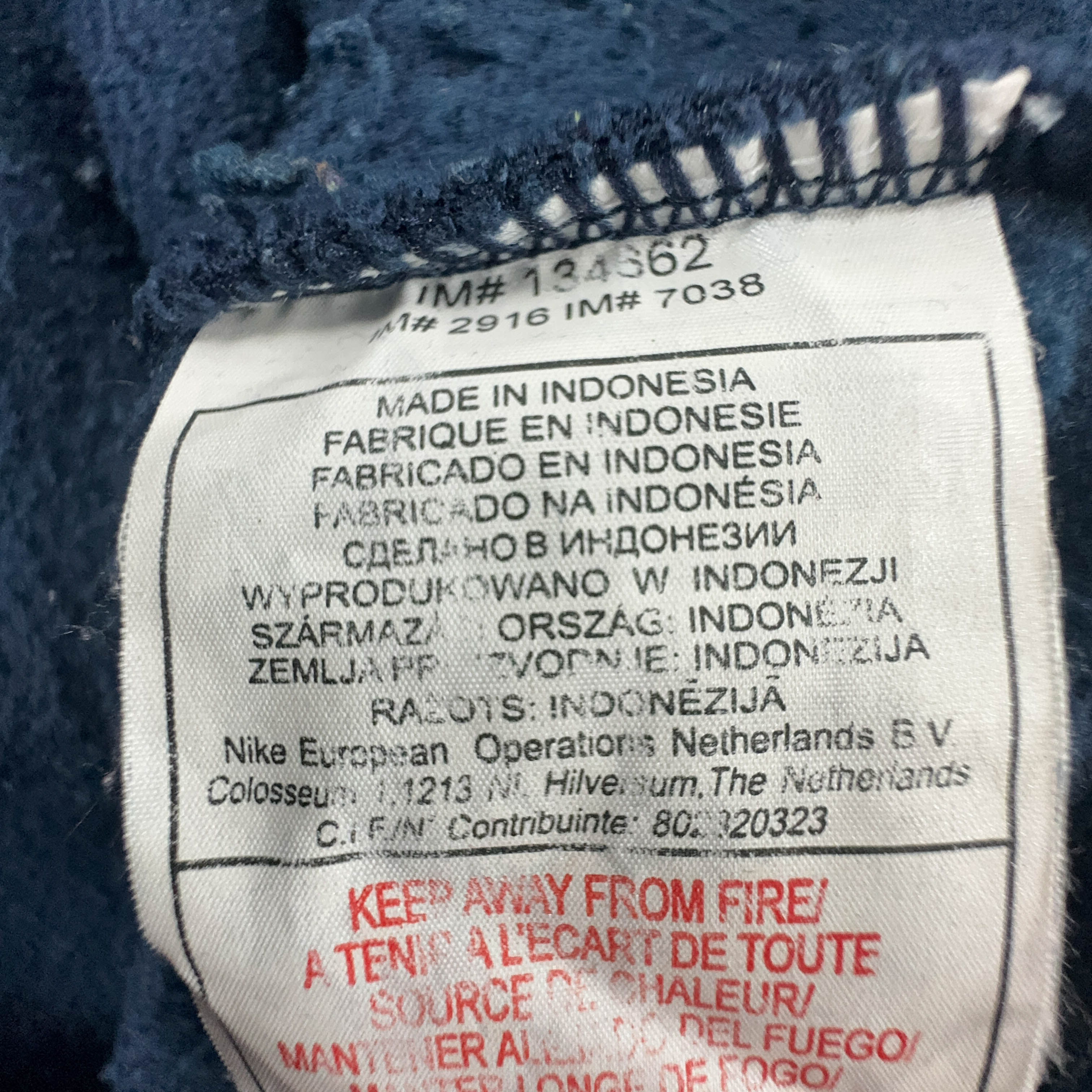 Felpa Nike Vintage blu scuro con zip e cappuccio anni 2000 - Taglia L 183 uomo