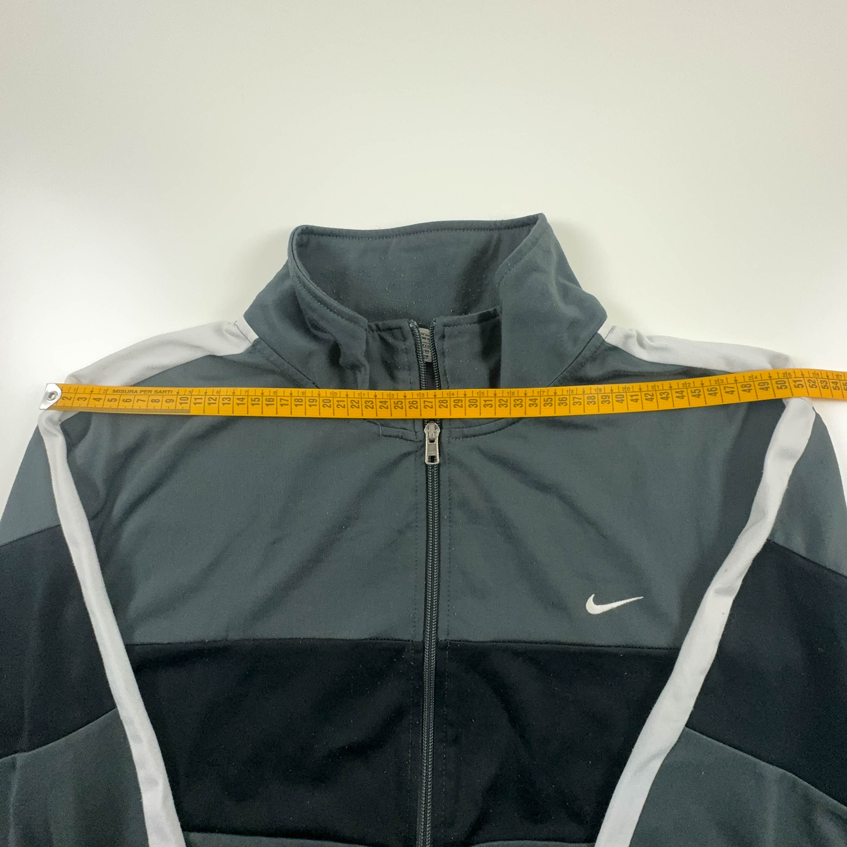 Felpa Nike Vintage nera e grigia con zip anni 2000 - Taglia XL/XXL uomo