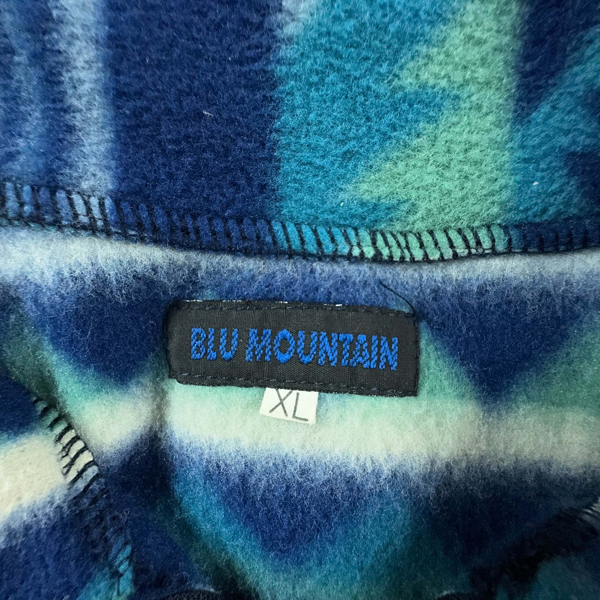 Vintage Blue and White Patterned Fleece - Size XL Men