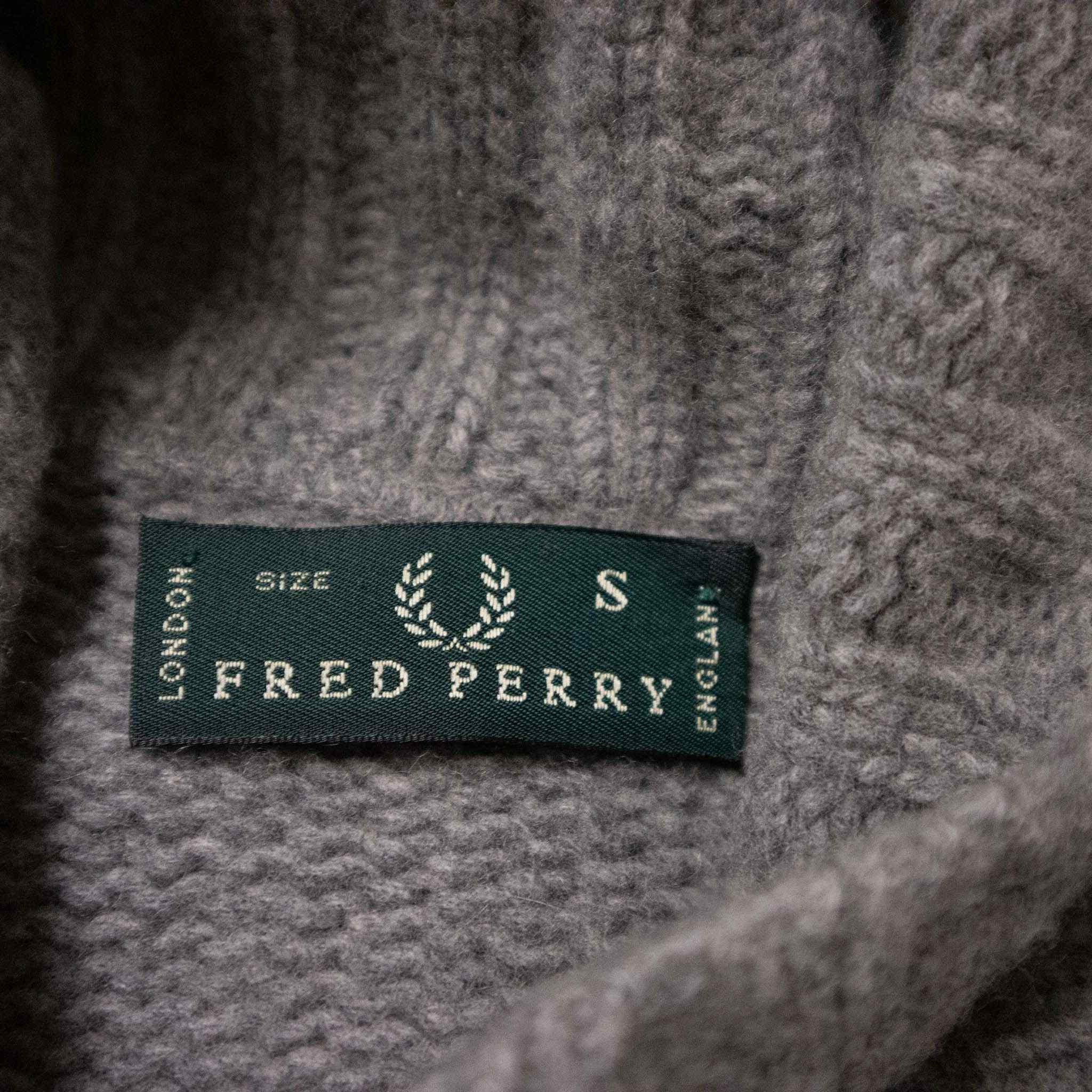 Fred Perry wool blend cardigan - Size S