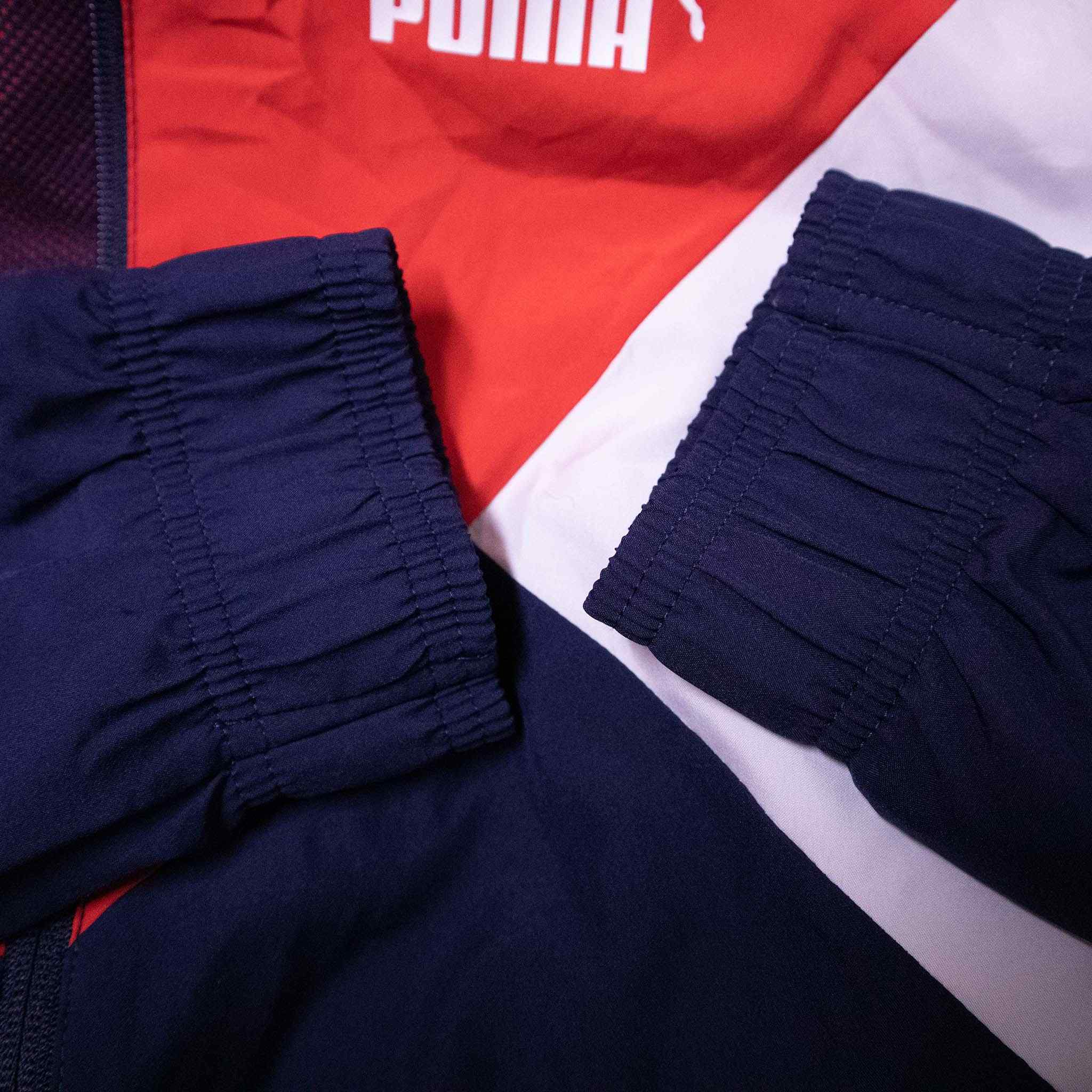 Puma windbreaker - Size L