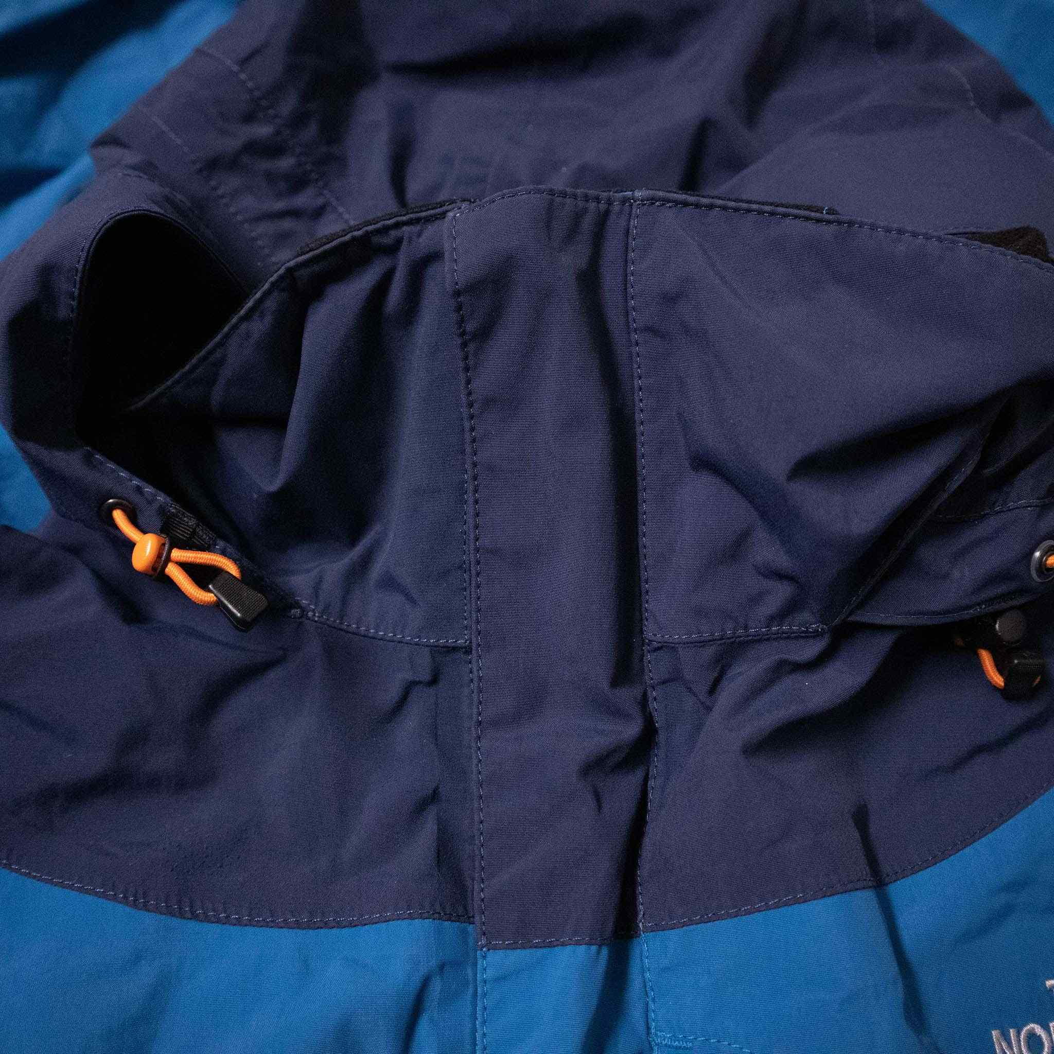 The North Face jacket - Size M