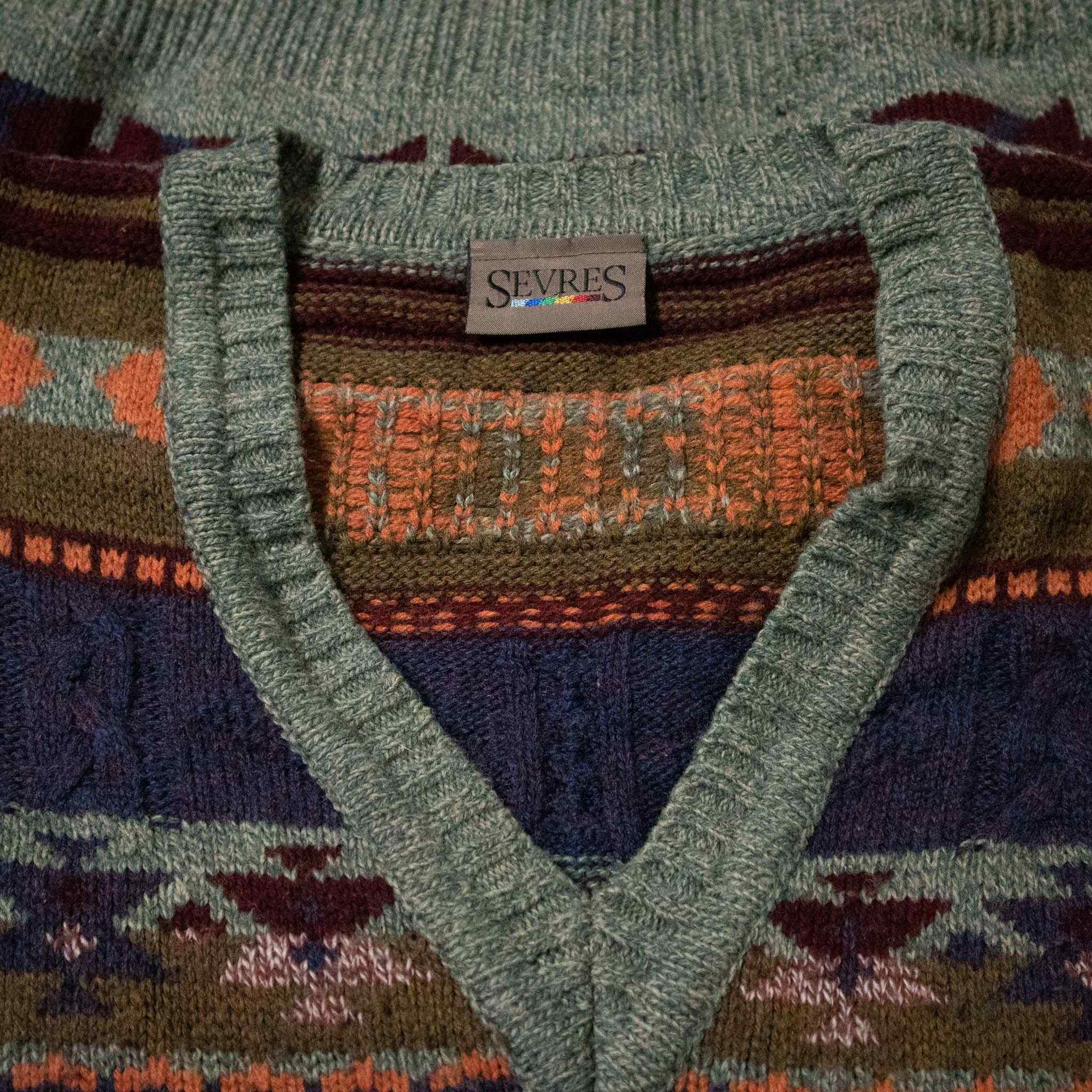 Vintage 70% wool sweater - Size L/XL