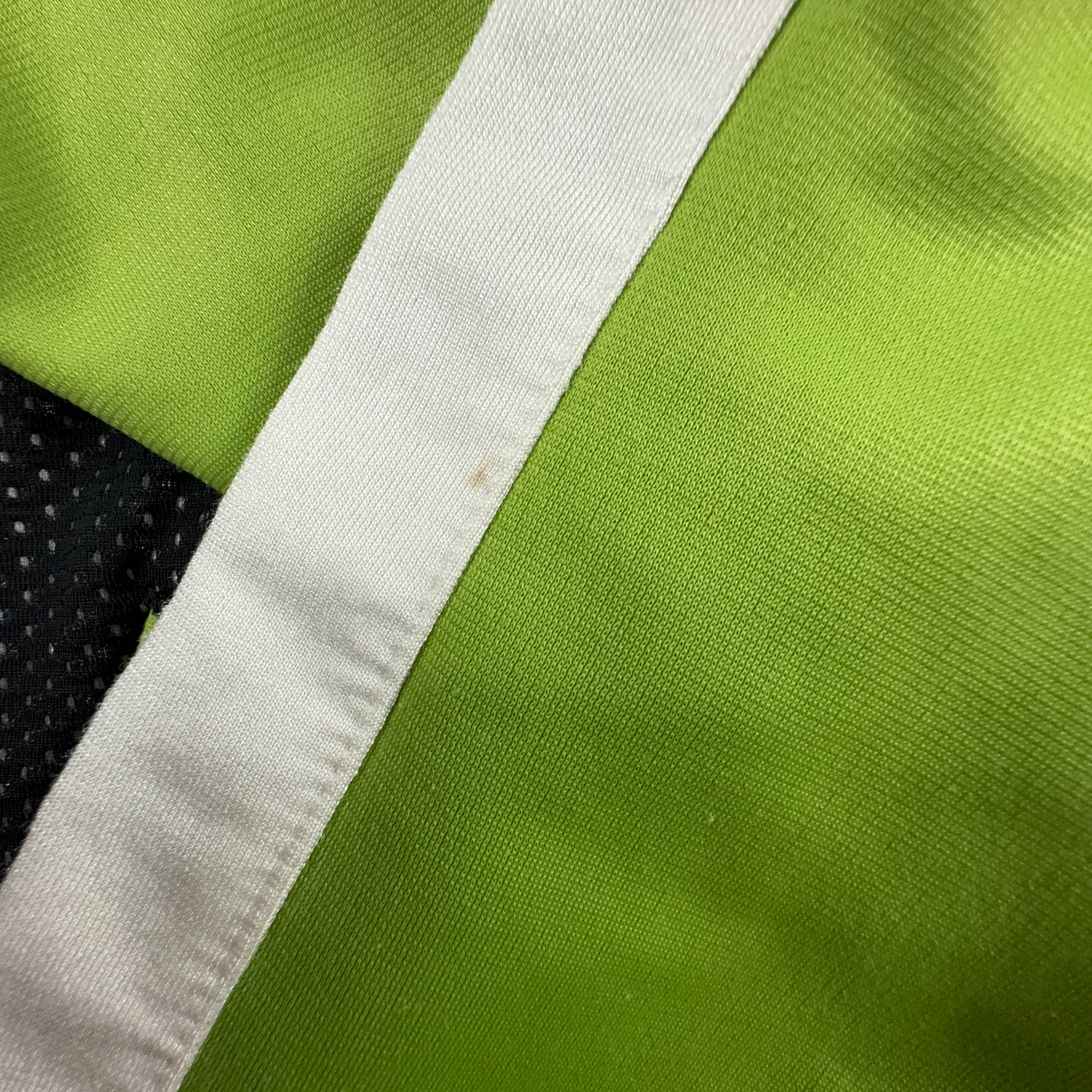 Felpa Champion Vintage nera e verde con zip e cappuccio anni 2000 - Taglia 164cm uomo