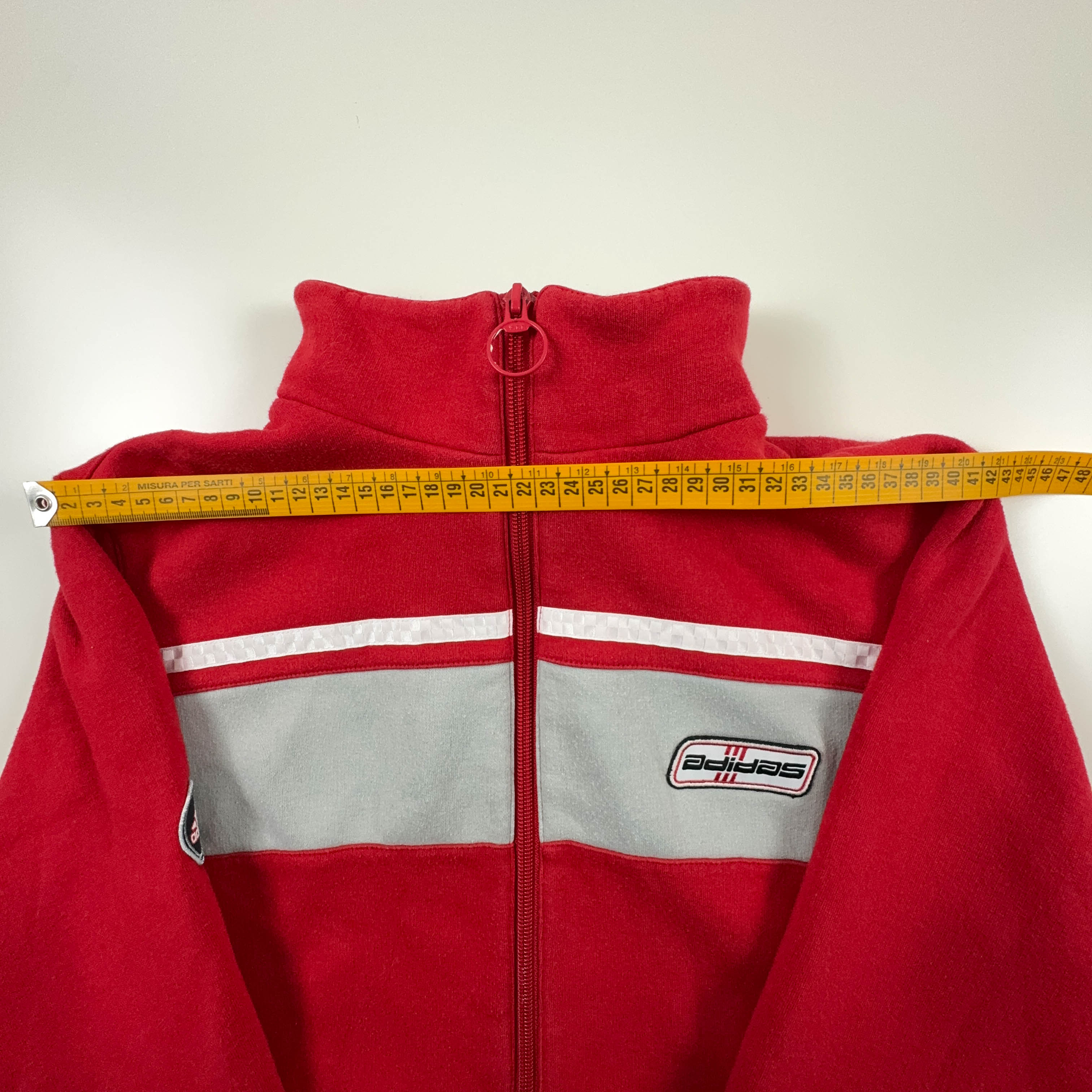 Felpa Adidas Vintage rossa e grigia con zip anni 2000 - Taglia S/M uomo