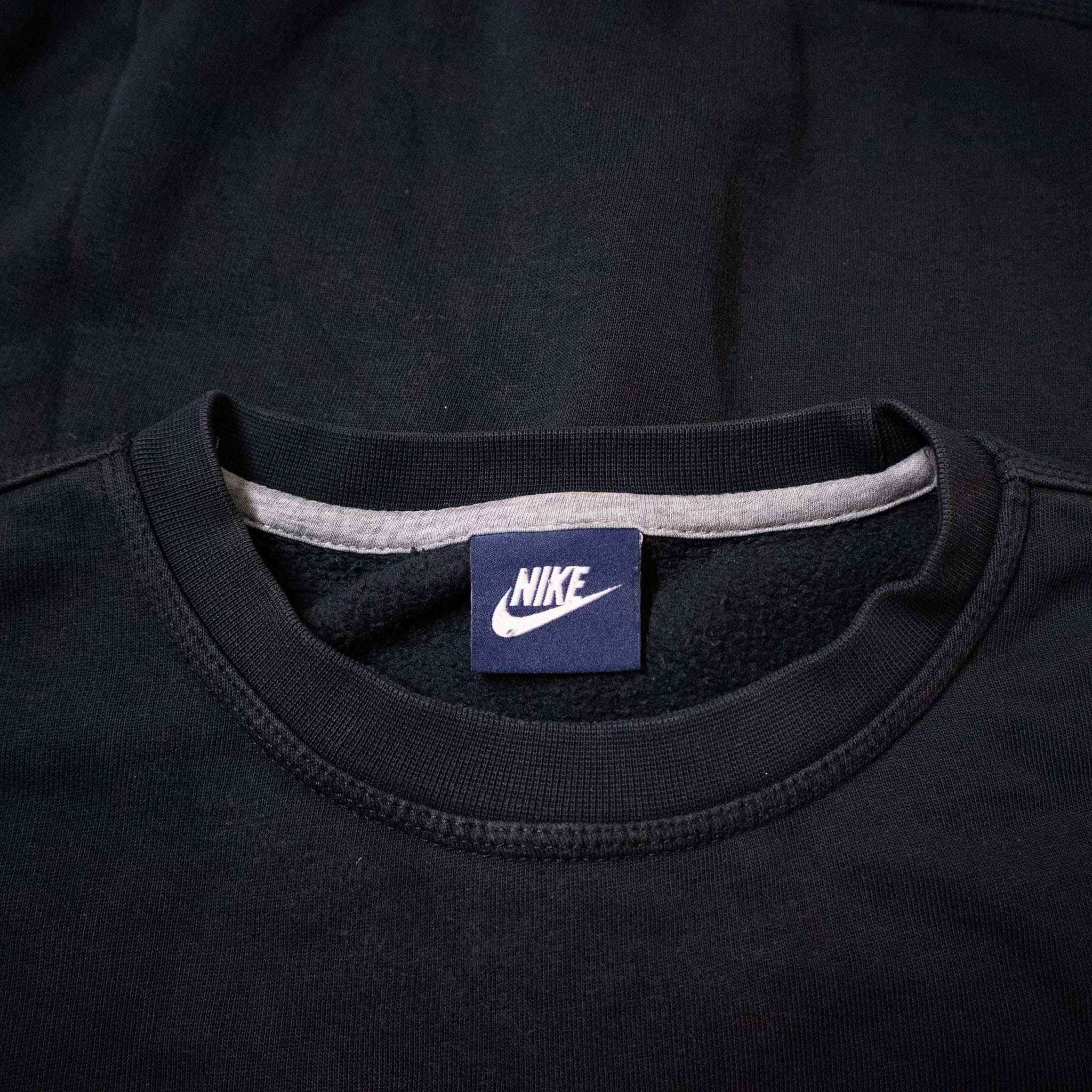 Nike Sweatshirt - Size M