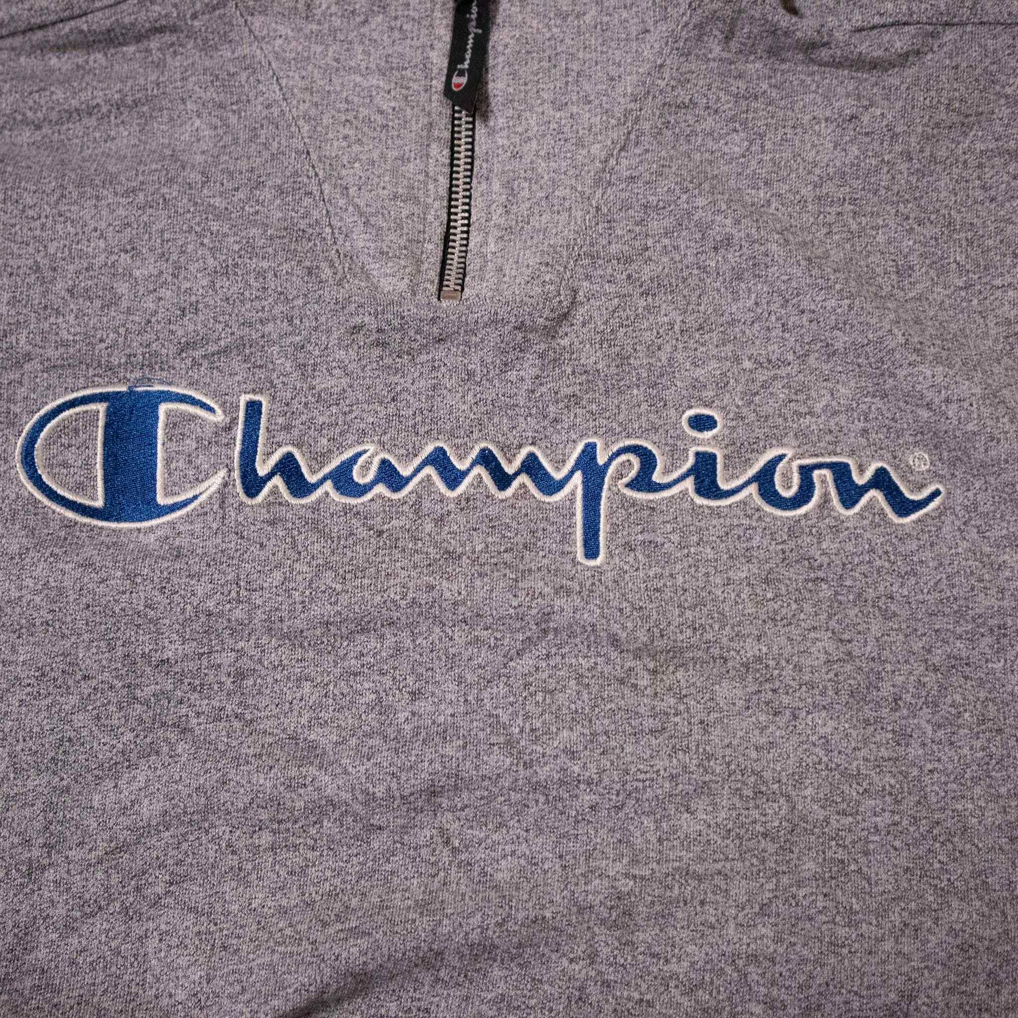 Champion Vintage sweatshirt - Size M