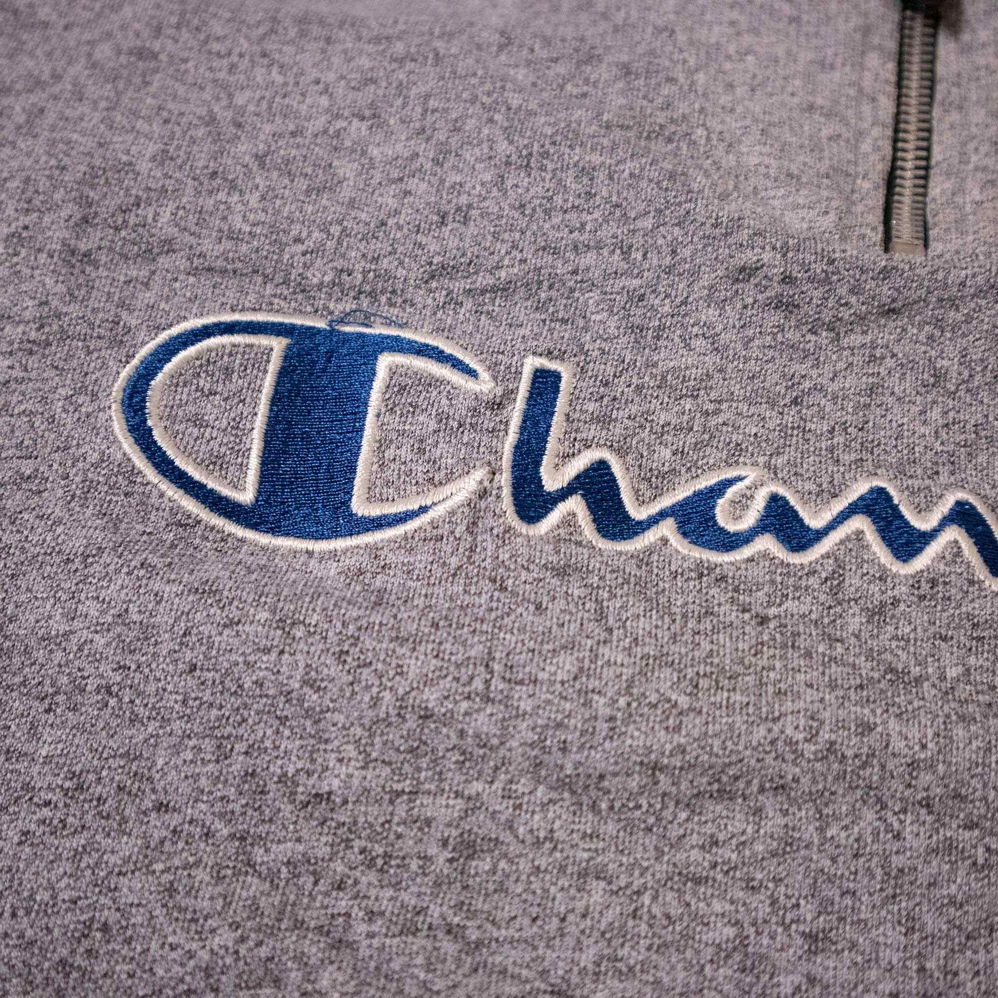 Champion Vintage sweatshirt - Size M