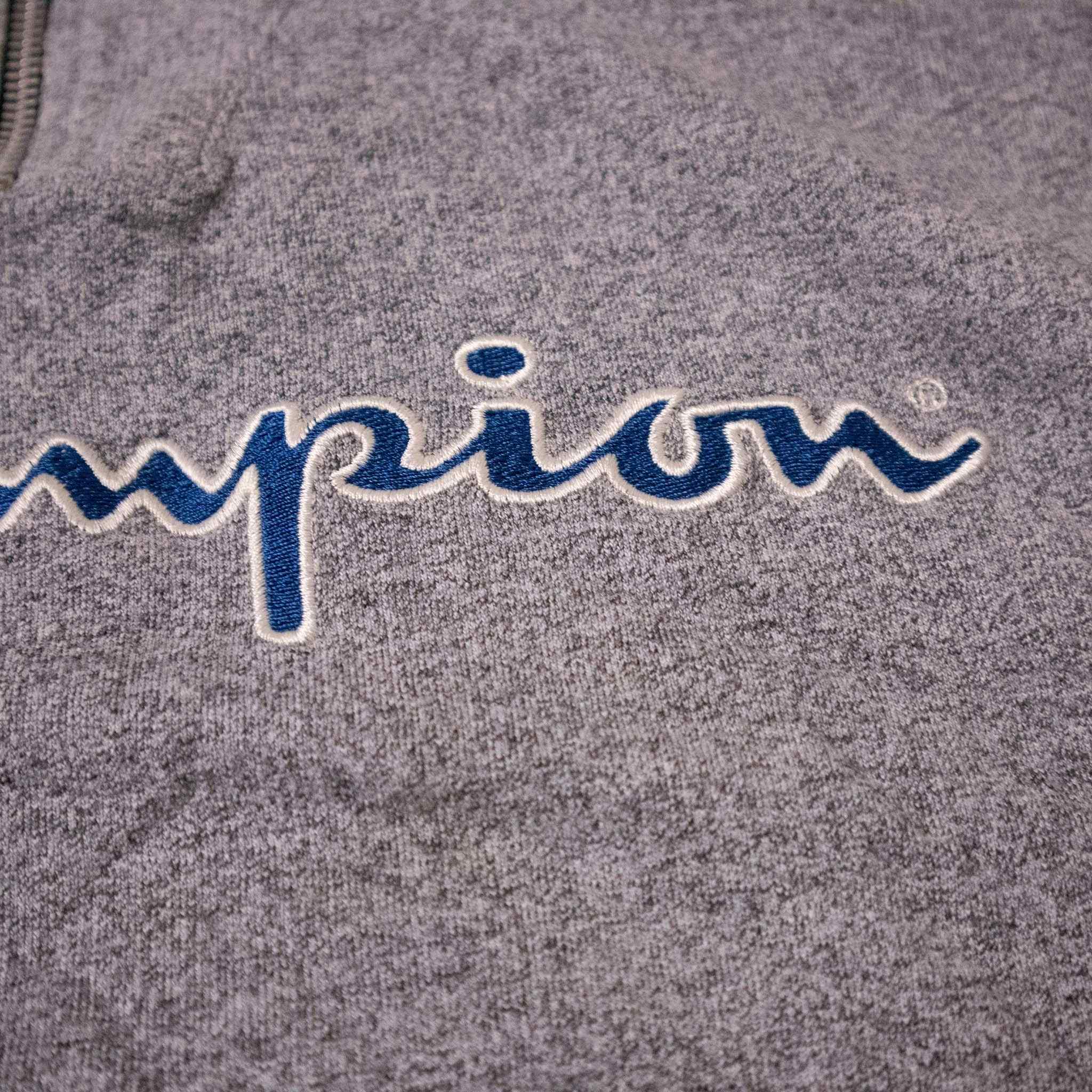 Champion Vintage sweatshirt - Size M