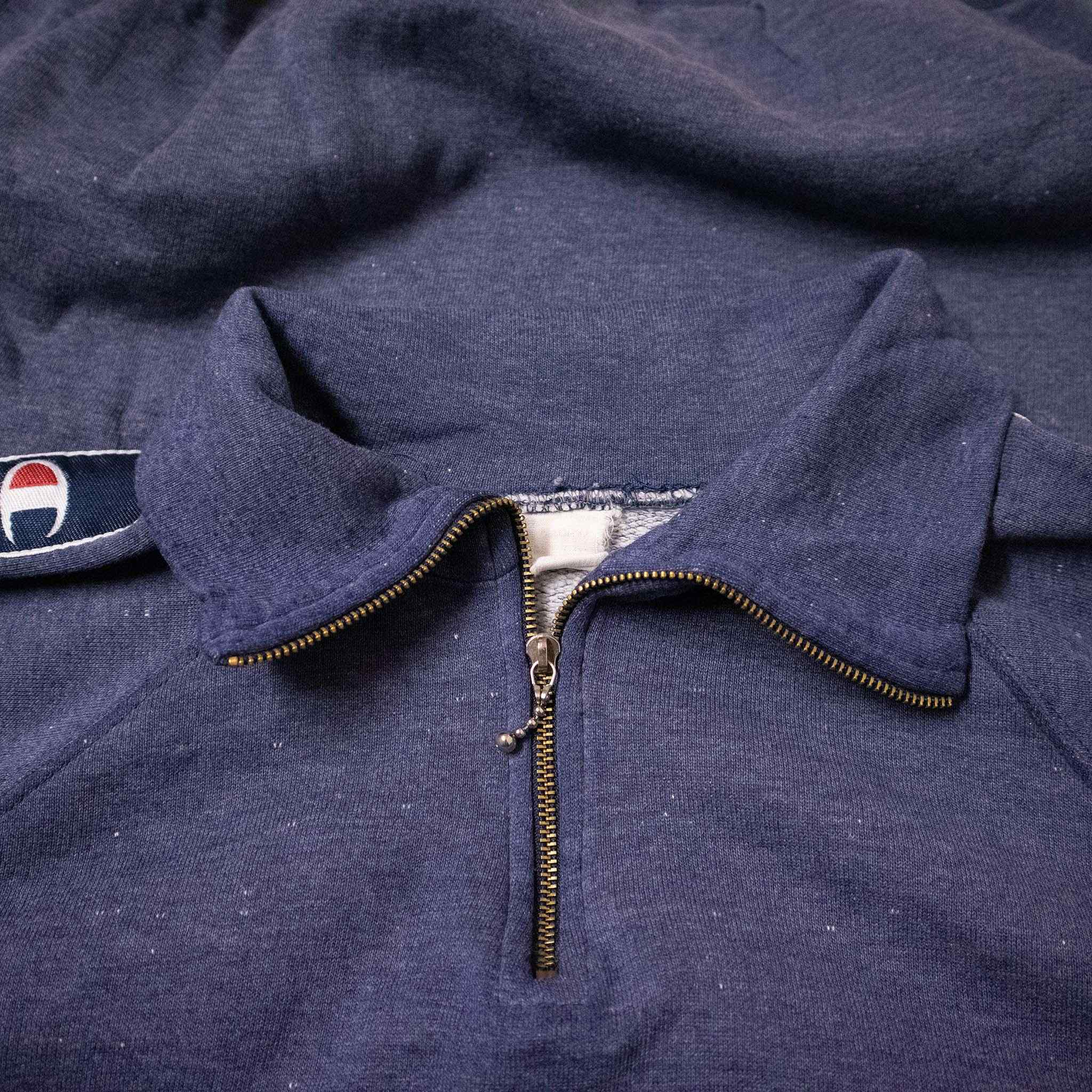 Champion Vintage sweatshirt - Size M