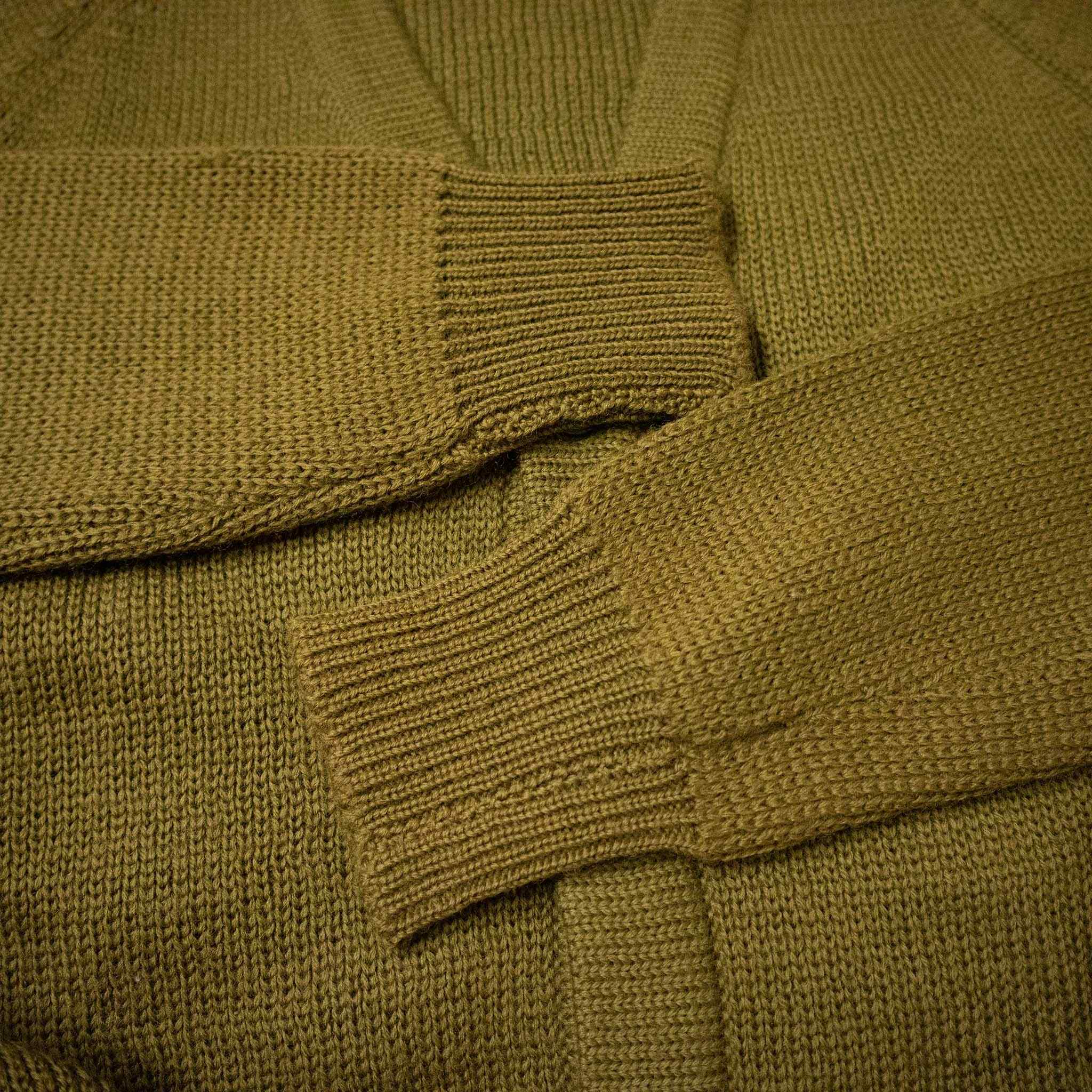 Vintage 100% wool cardigan - Size M