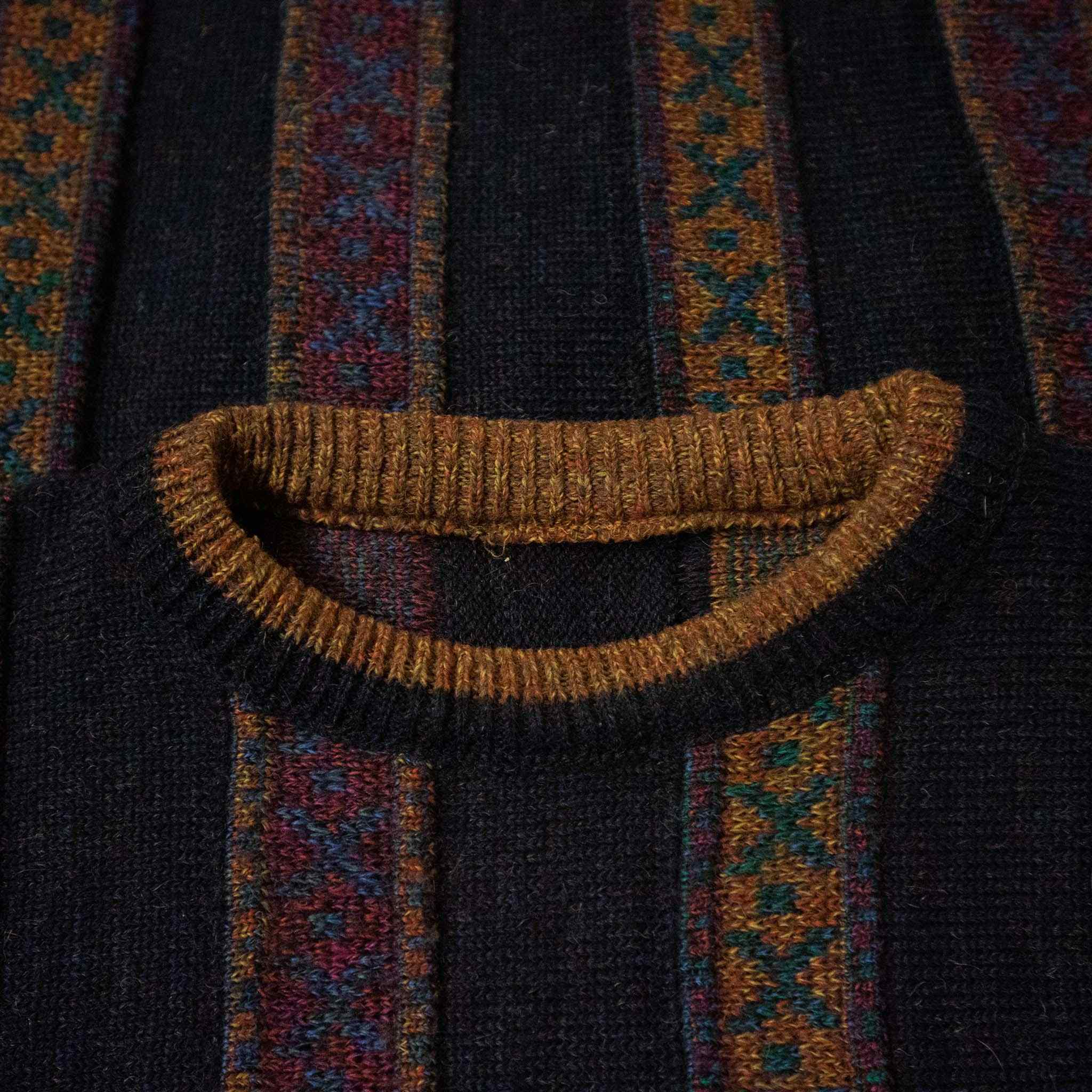 Vintage wool blend sweater - Size L