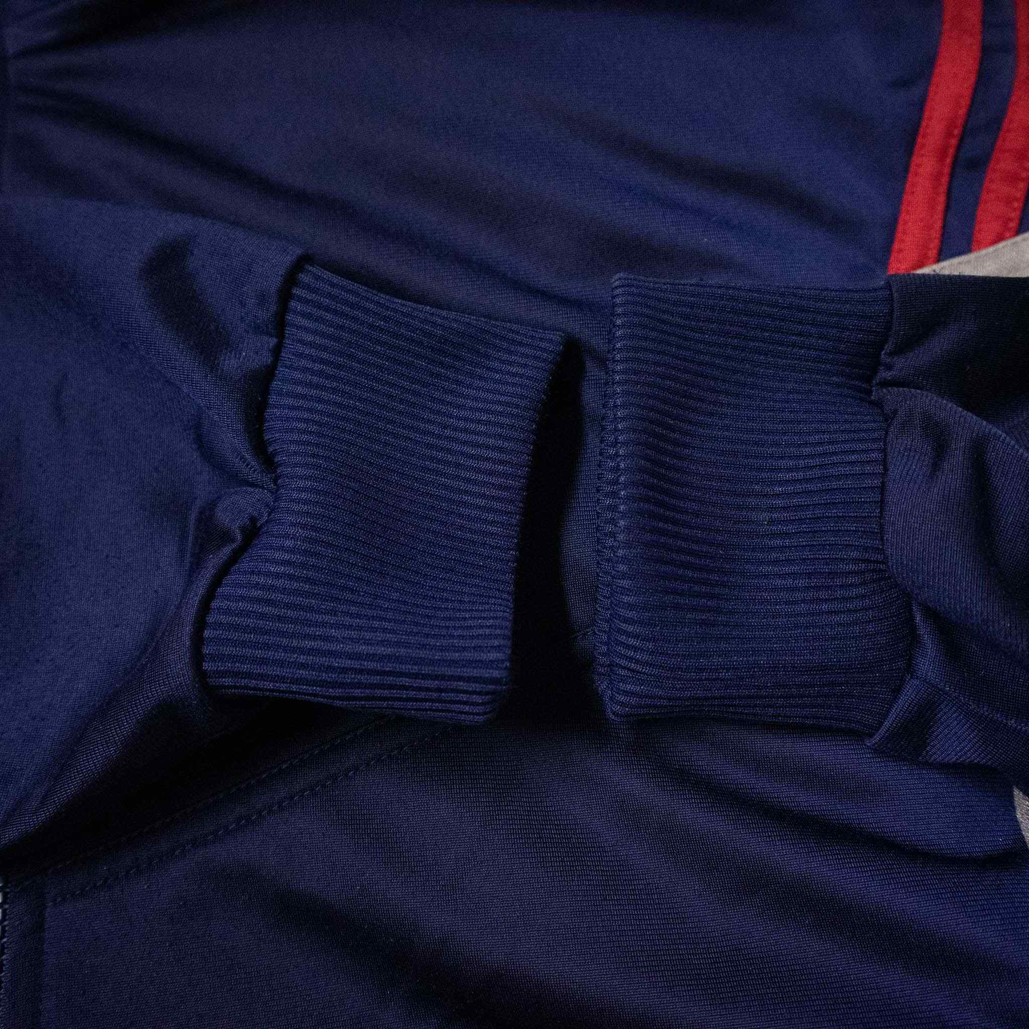 Adidas Vintage 00s sweatshirt - Size XL