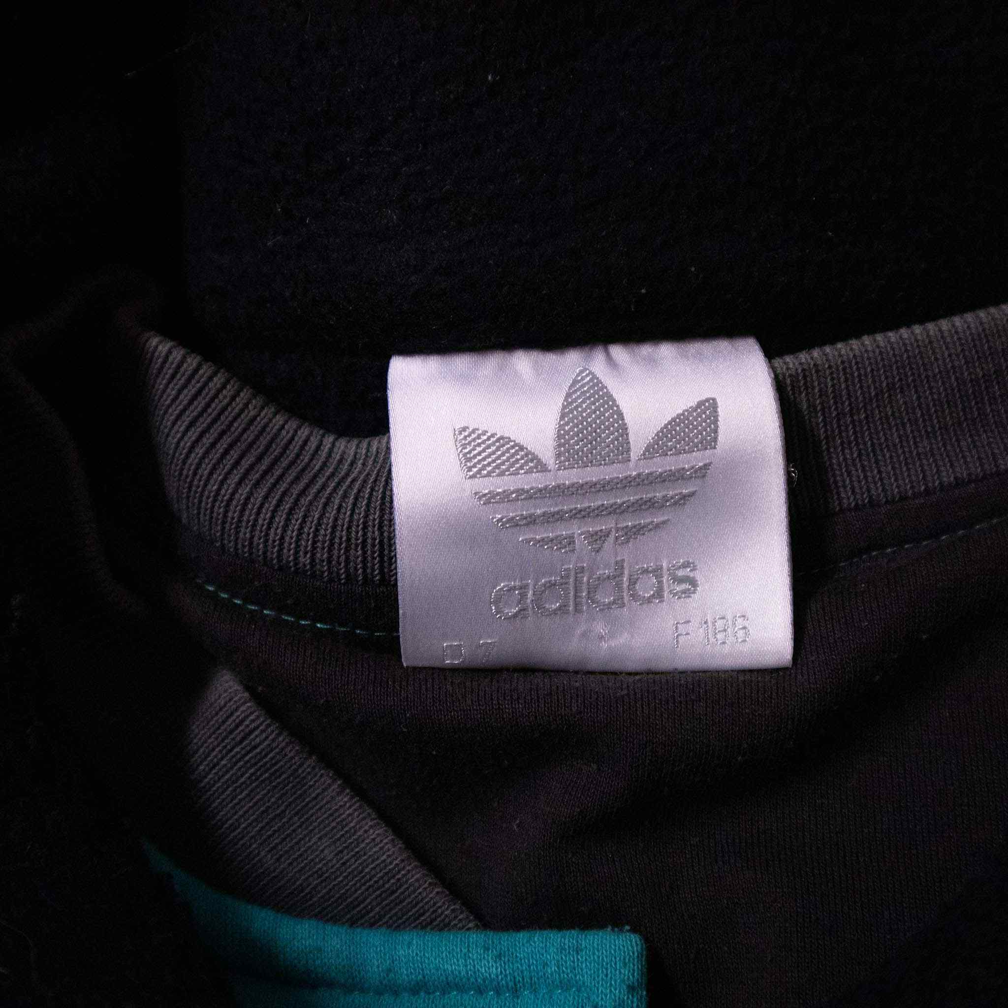 Adidas Vintage Fleece - Size L