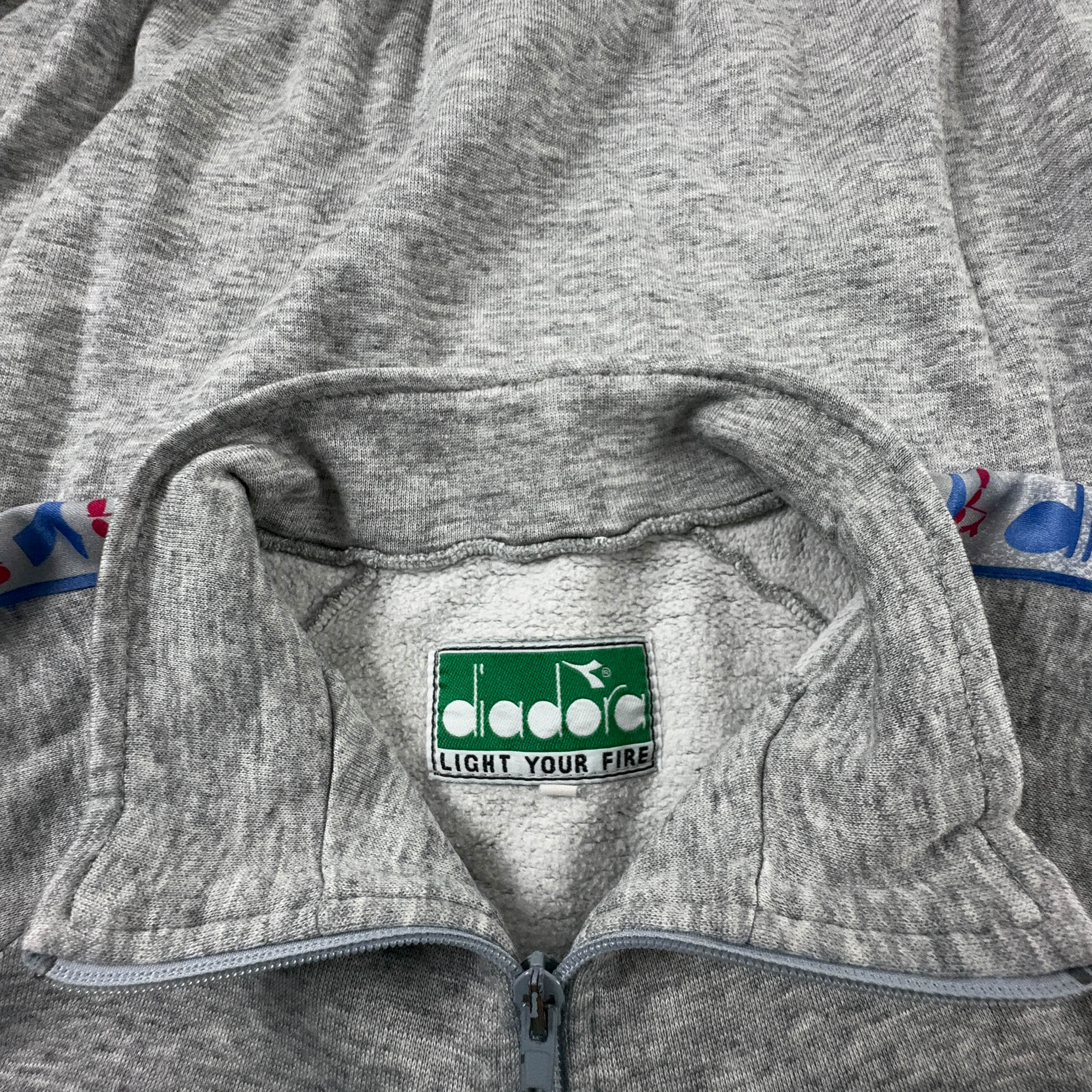 Felpa Diadora Vintage grigia quarter zip 50% cotone anni 90 - Taglia L uomo