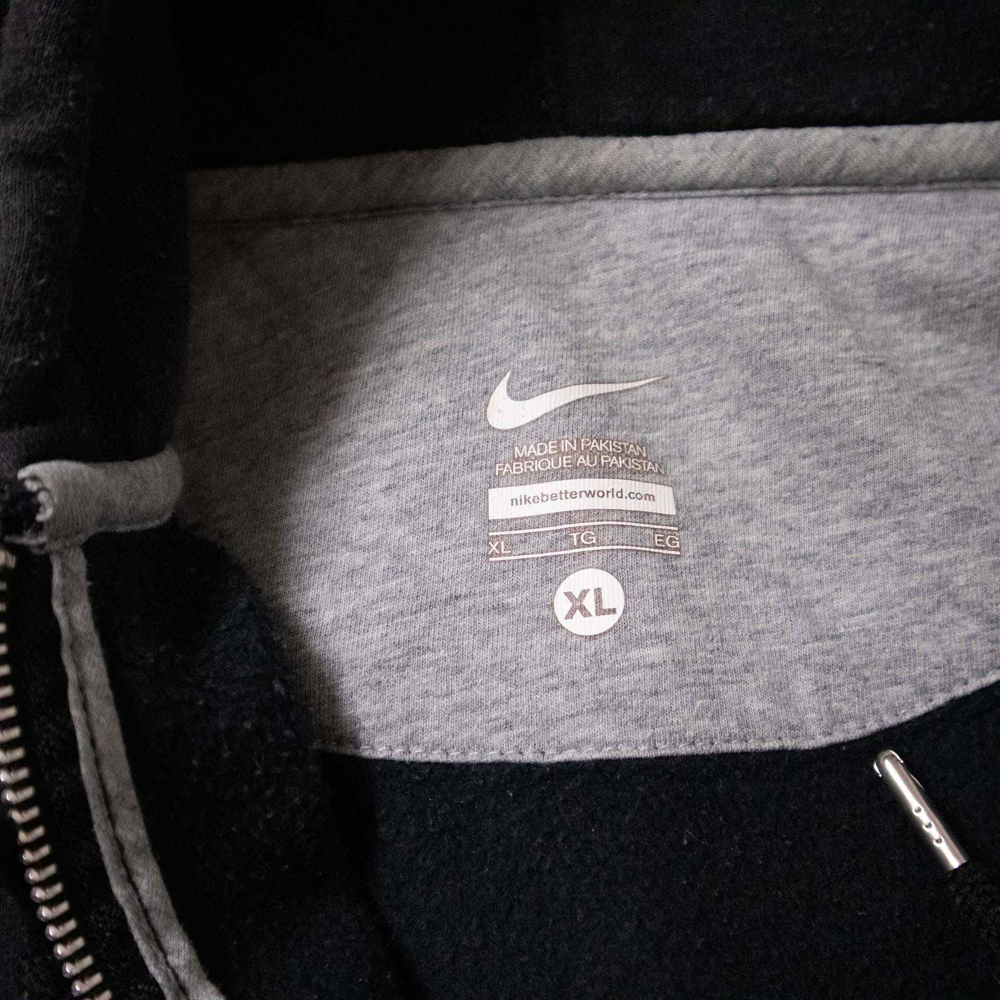 Nike sweatshirt - Size XL