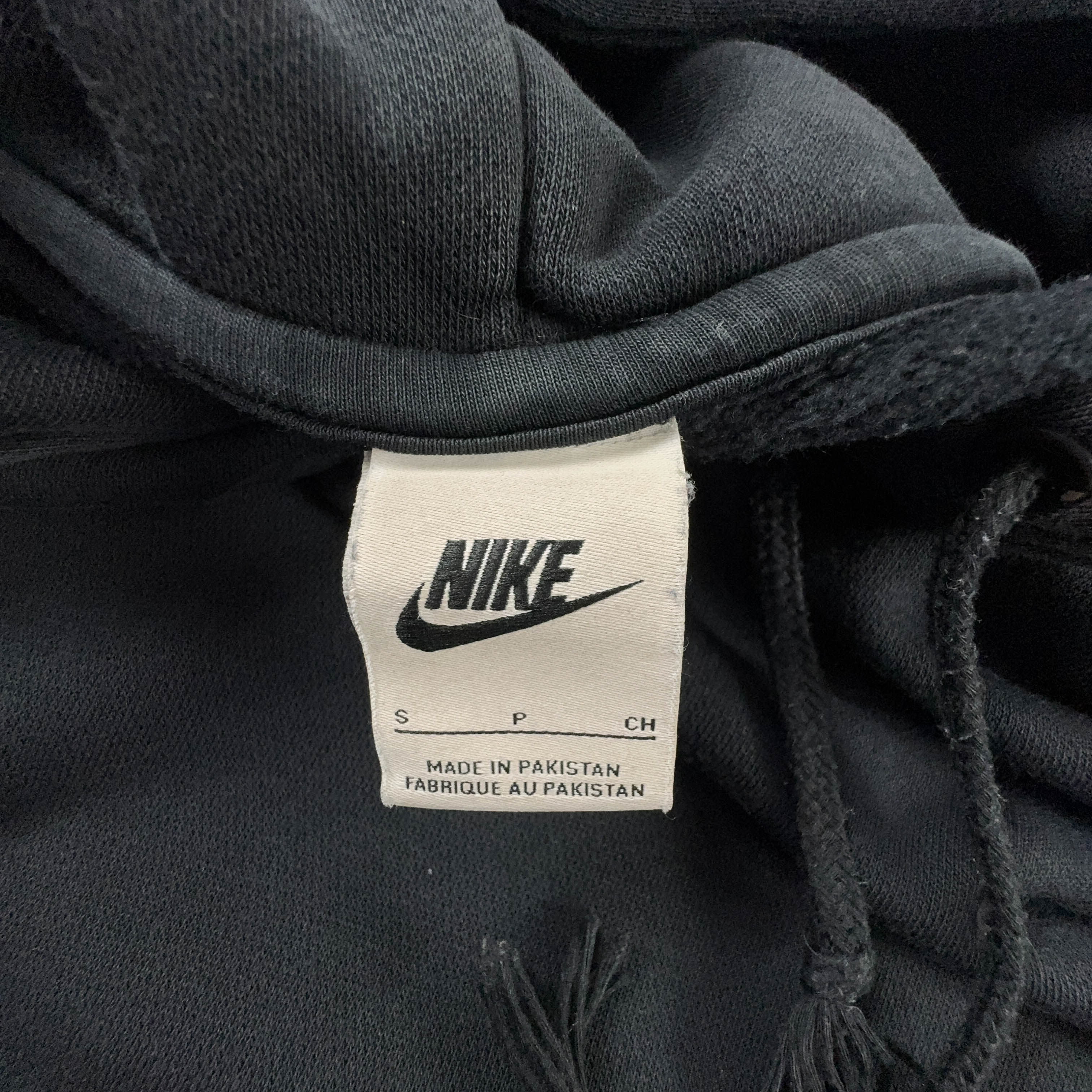 Felpa Nike nera con cappuccio e swoosh centrale - Taglia S/M uomo