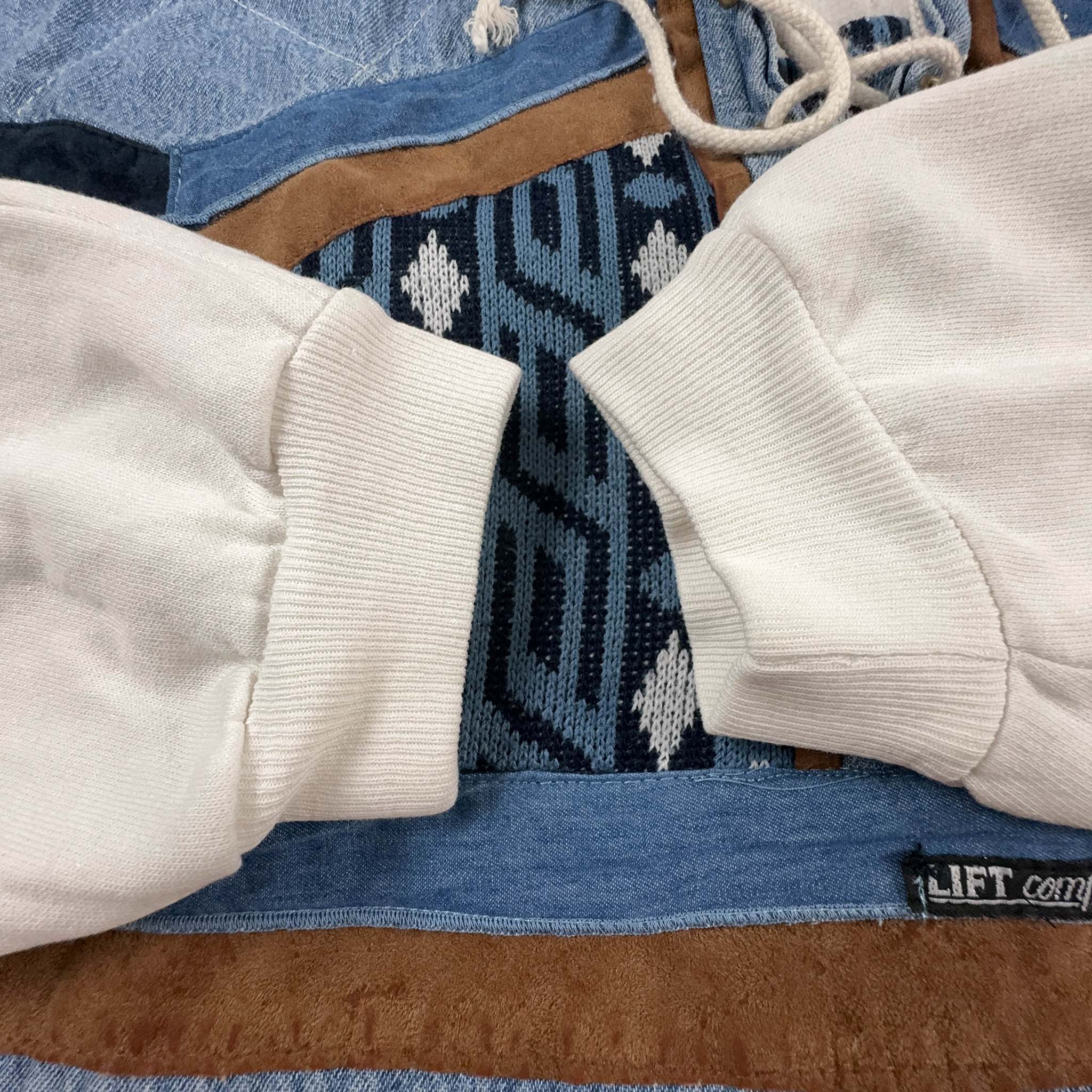 Felpa Vintage blu e bianca con inserti in pelle stile azteco anni 80 - Taglia L uomo