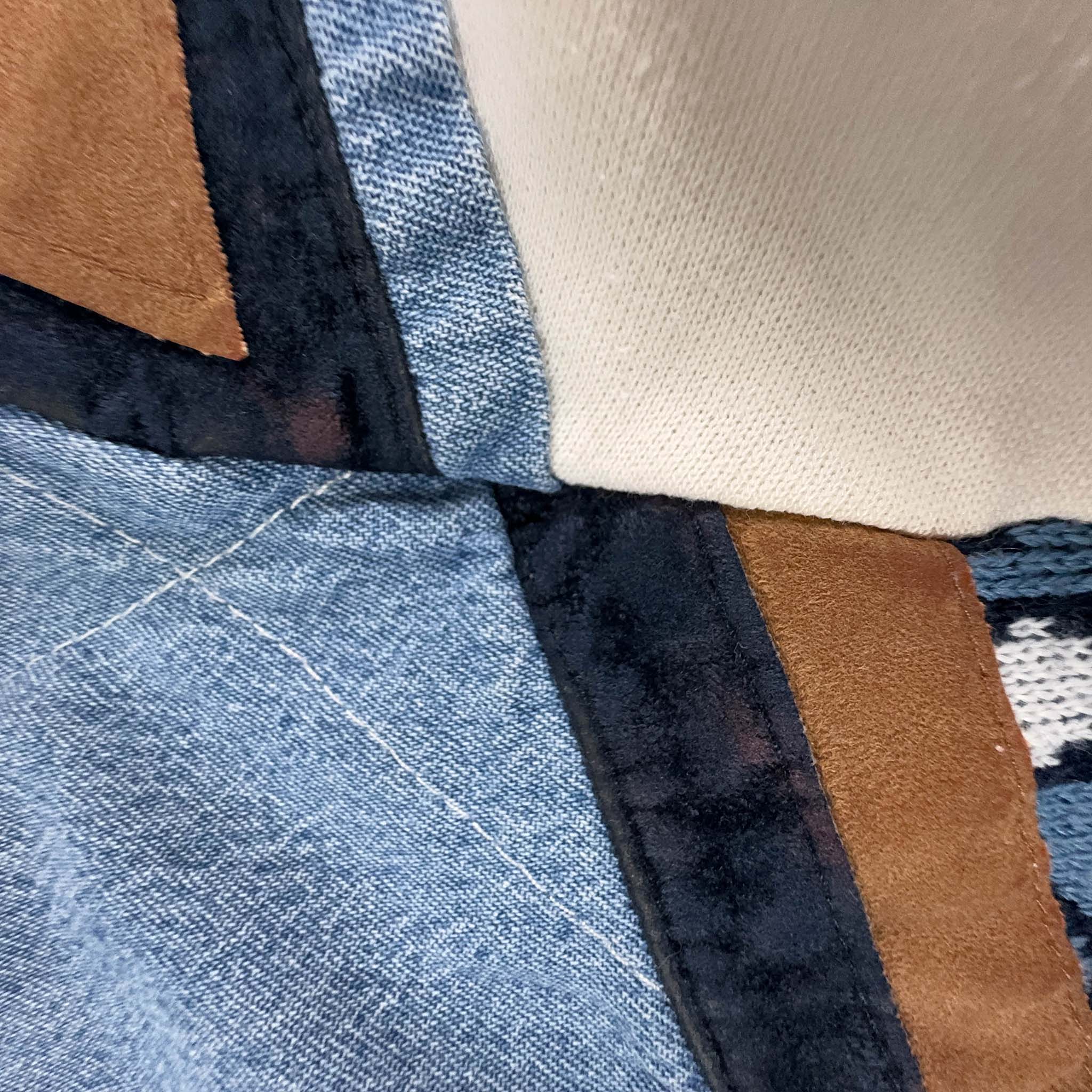 Felpa Vintage blu e bianca con inserti in pelle stile azteco anni 80 - Taglia L uomo