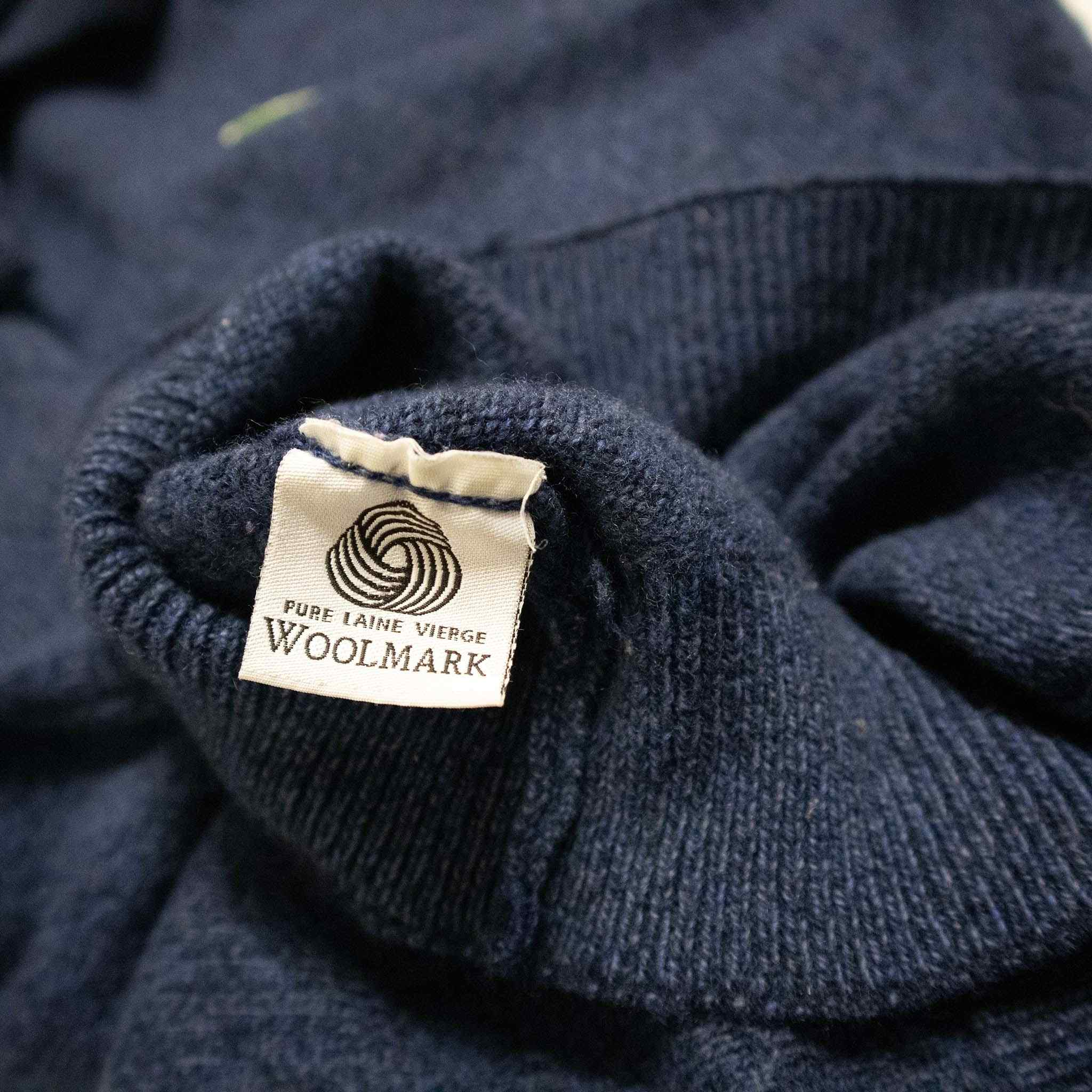 Lacoste Vintage 100% wool sweater - Size L/XL