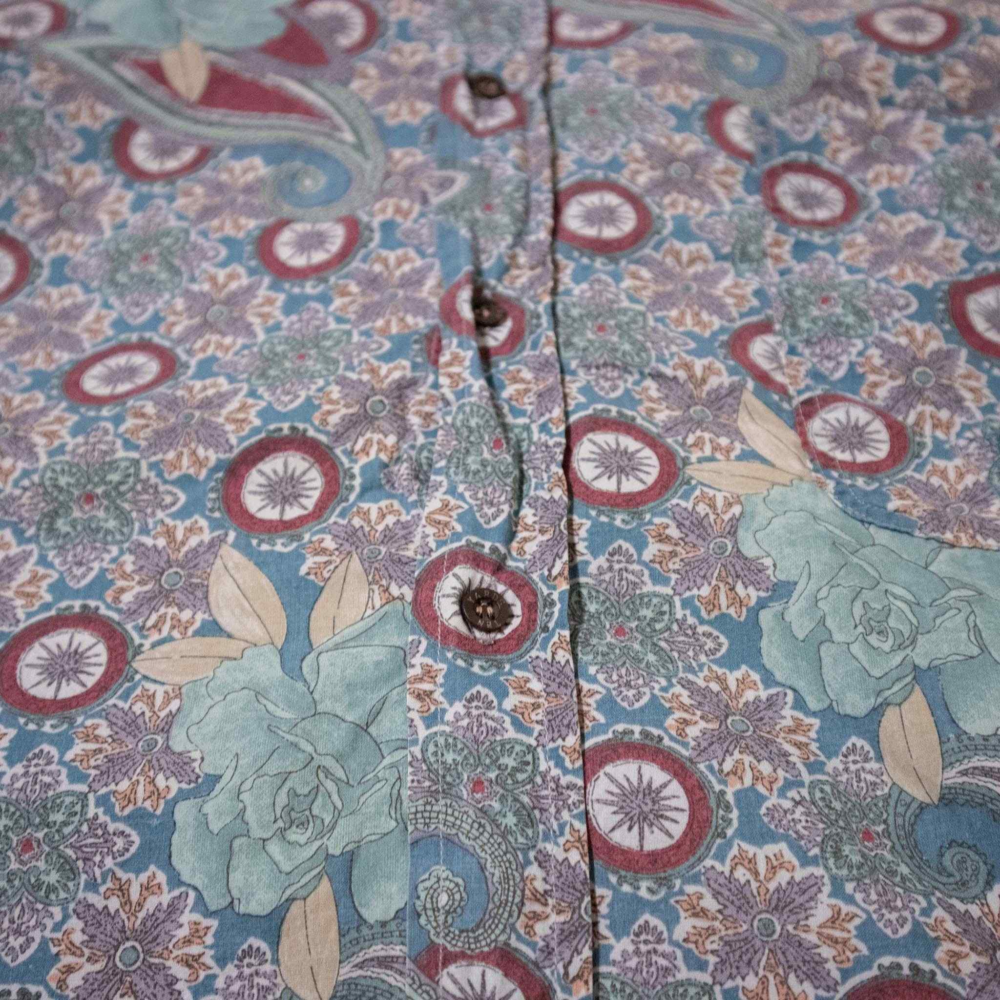 Vintage Shirt - Size M