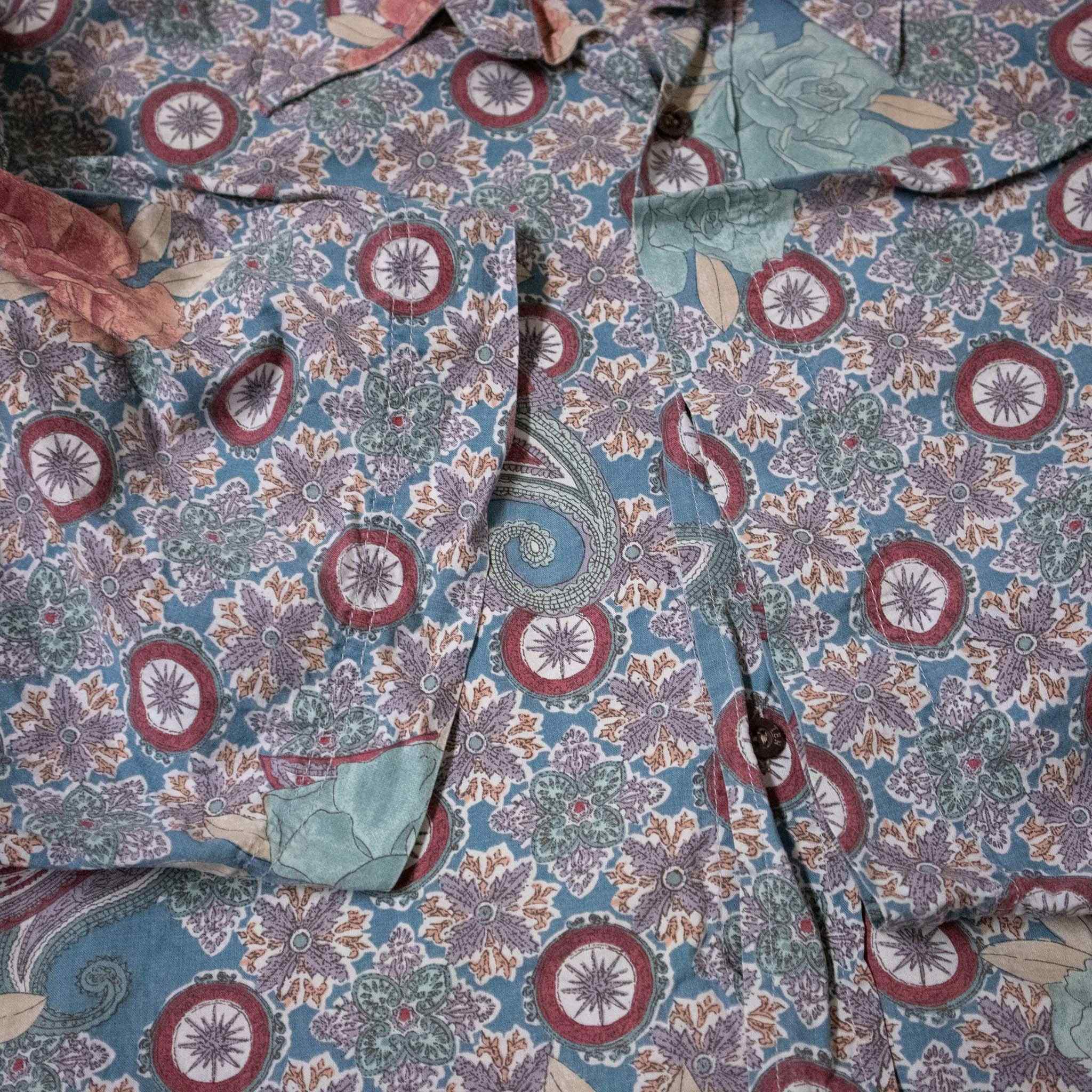 Vintage Shirt - Size M