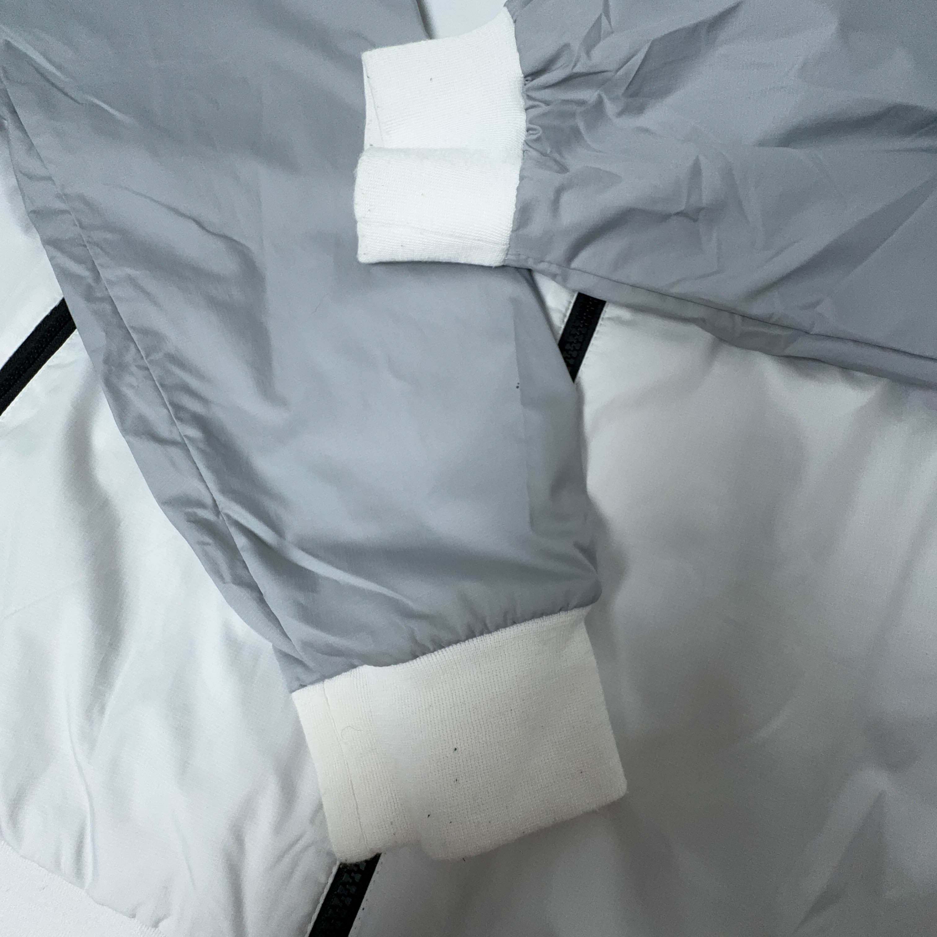 Giacca a vento Nike bianca nera e grigia con zip e cappuccio - Taglia L uomo