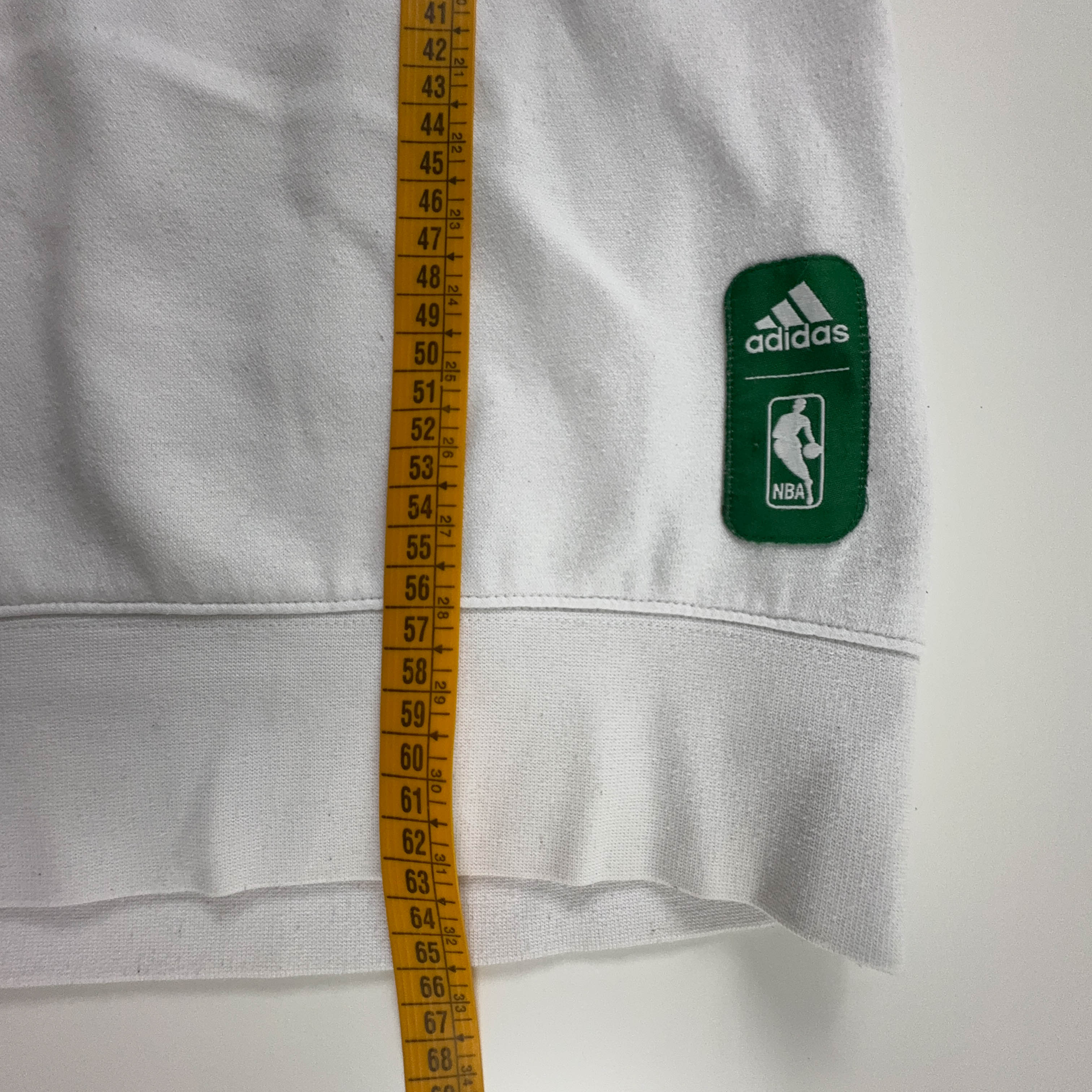 Felpa Adidas Celtics Vintage bianca a girocollo con cappuccio anni 2000 - Taglia S uomo