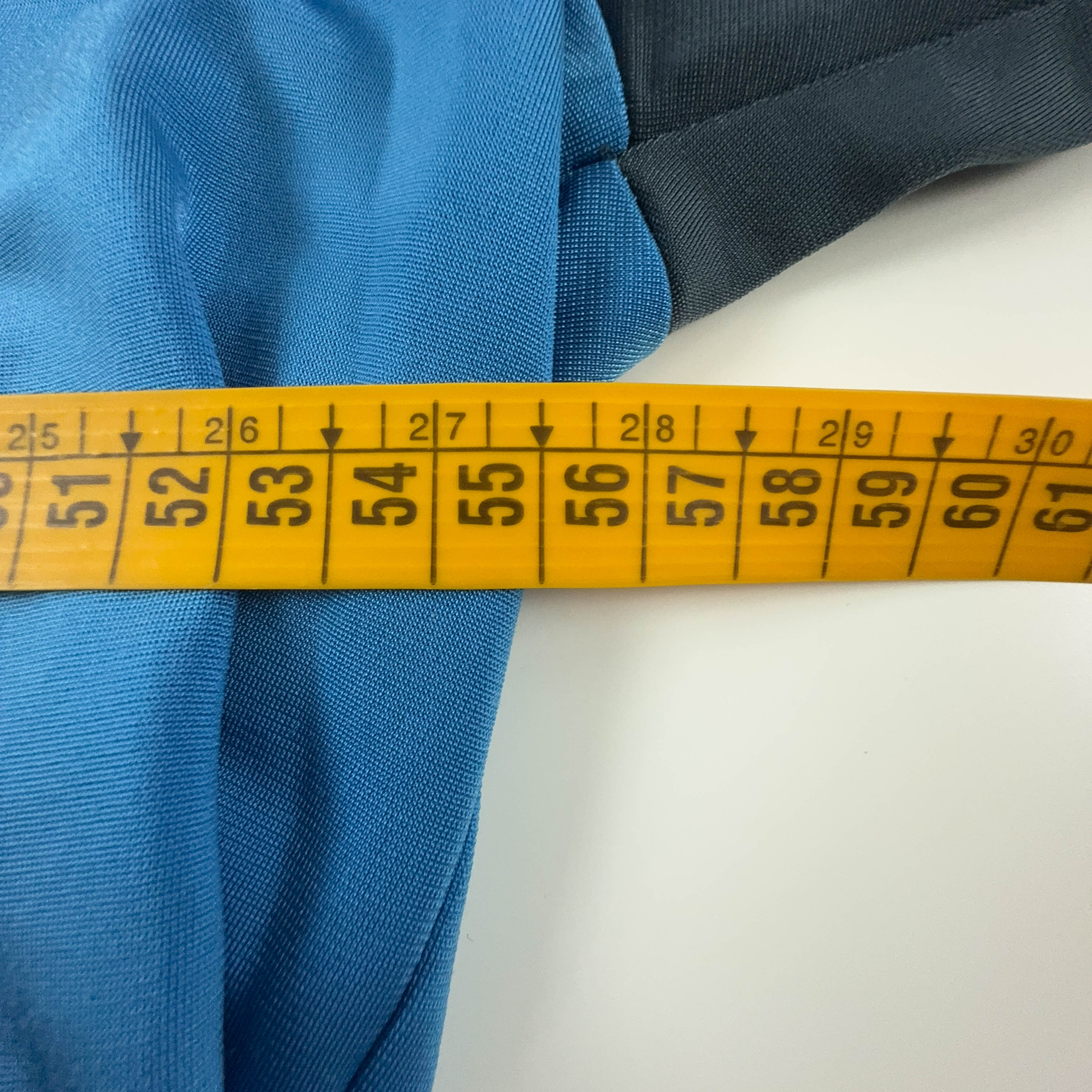 Felpa Adidas Vintage blu e grigia con zip anni 2000 - Taglia D6 180 uomo