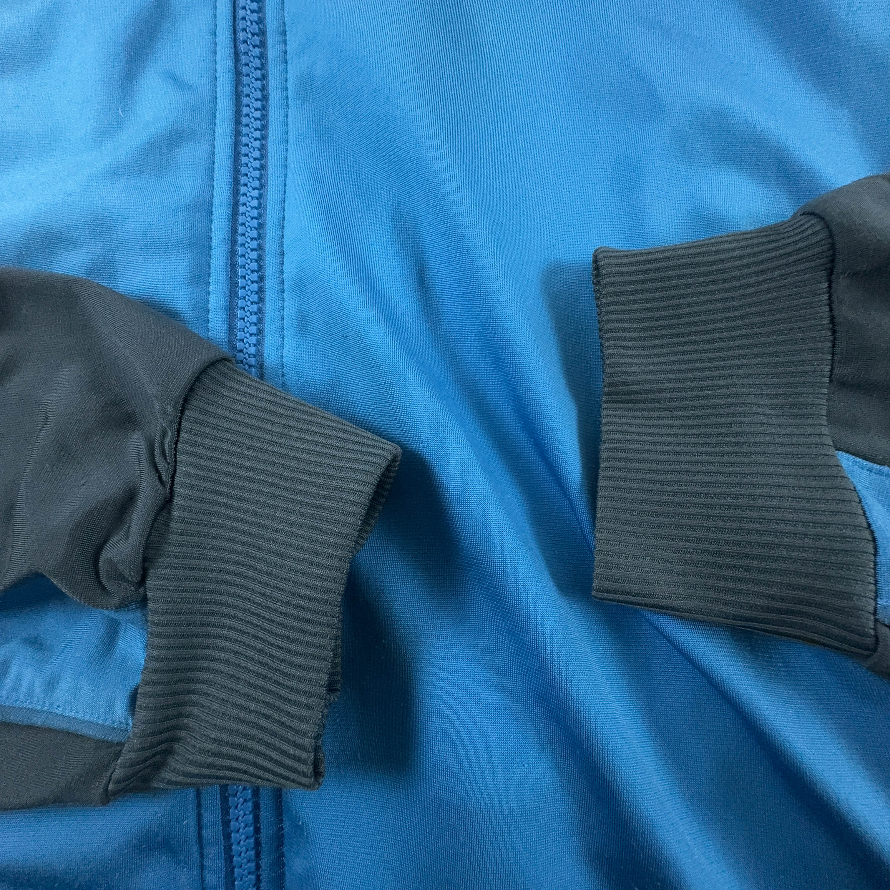 Felpa Adidas Vintage blu e grigia con zip anni 2000 - Taglia D6 180 uomo