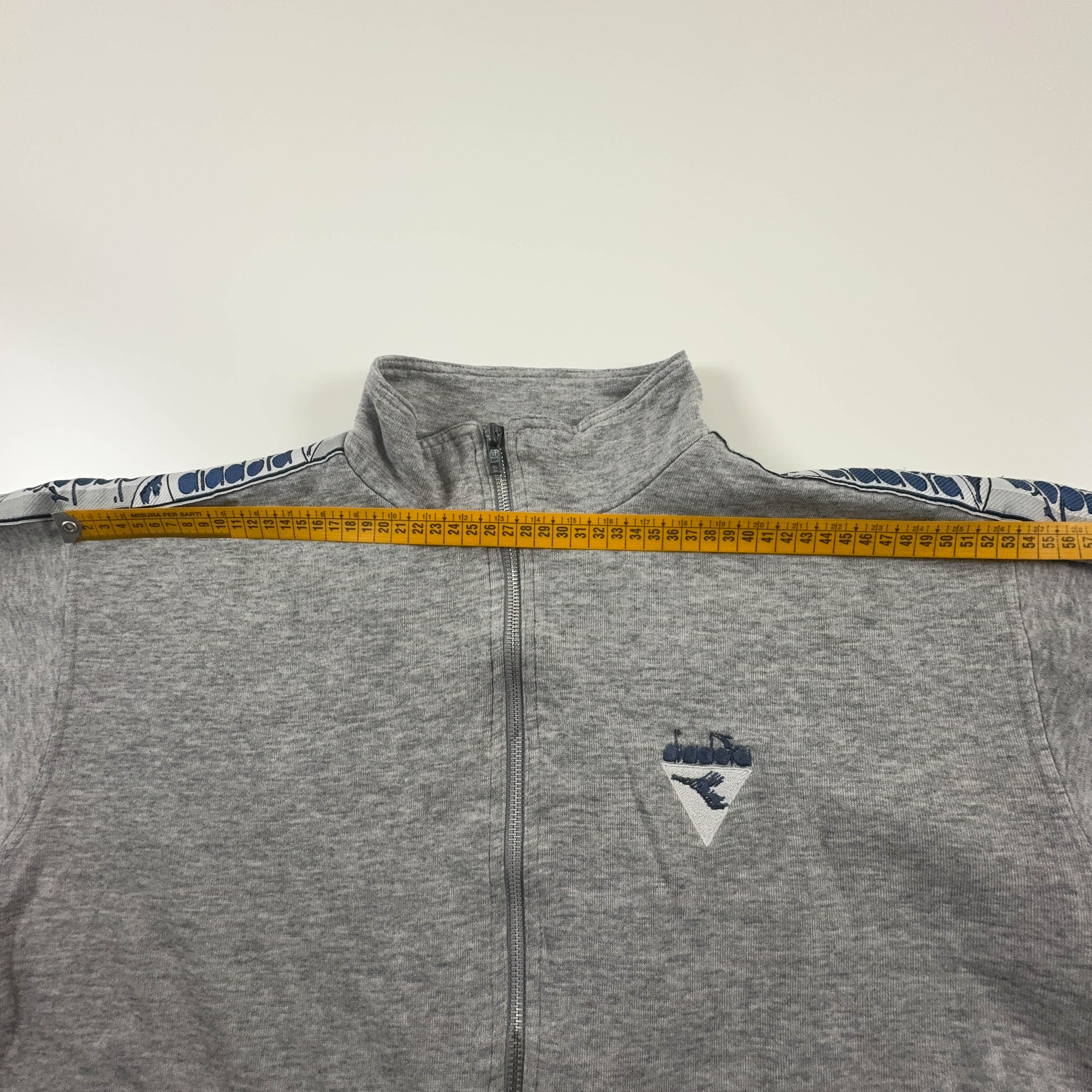Felpa Diadora Vintage grigia con zip 70% cotone anni 90 - Taglia S/M uomo