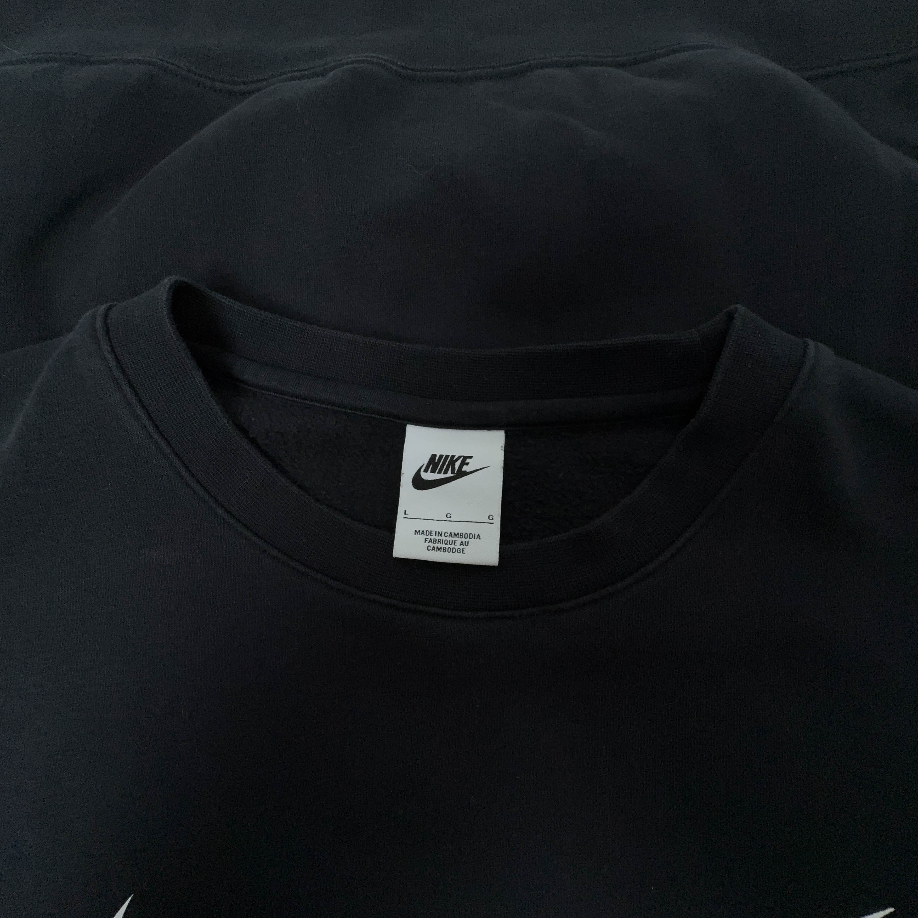 Felpa Nike nera a girocollo logo grande stampato - Taglia L uomo