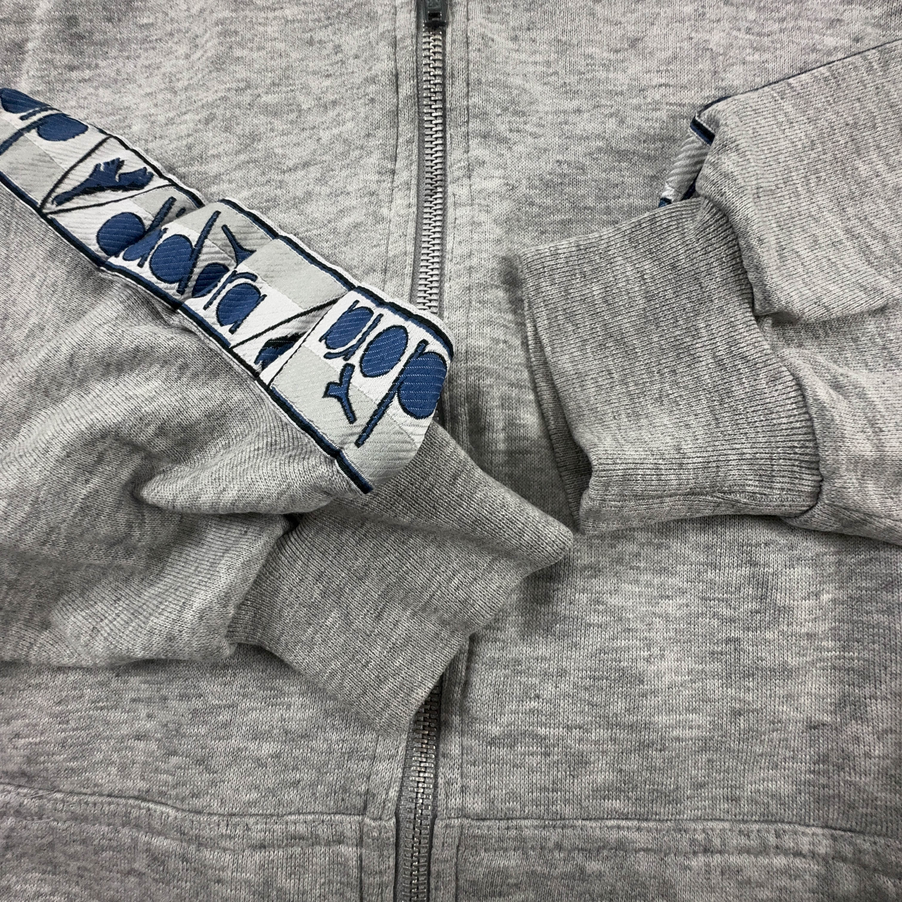 Felpa Diadora Vintage grigia con zip 70% cotone anni 90 - Taglia S/M uomo